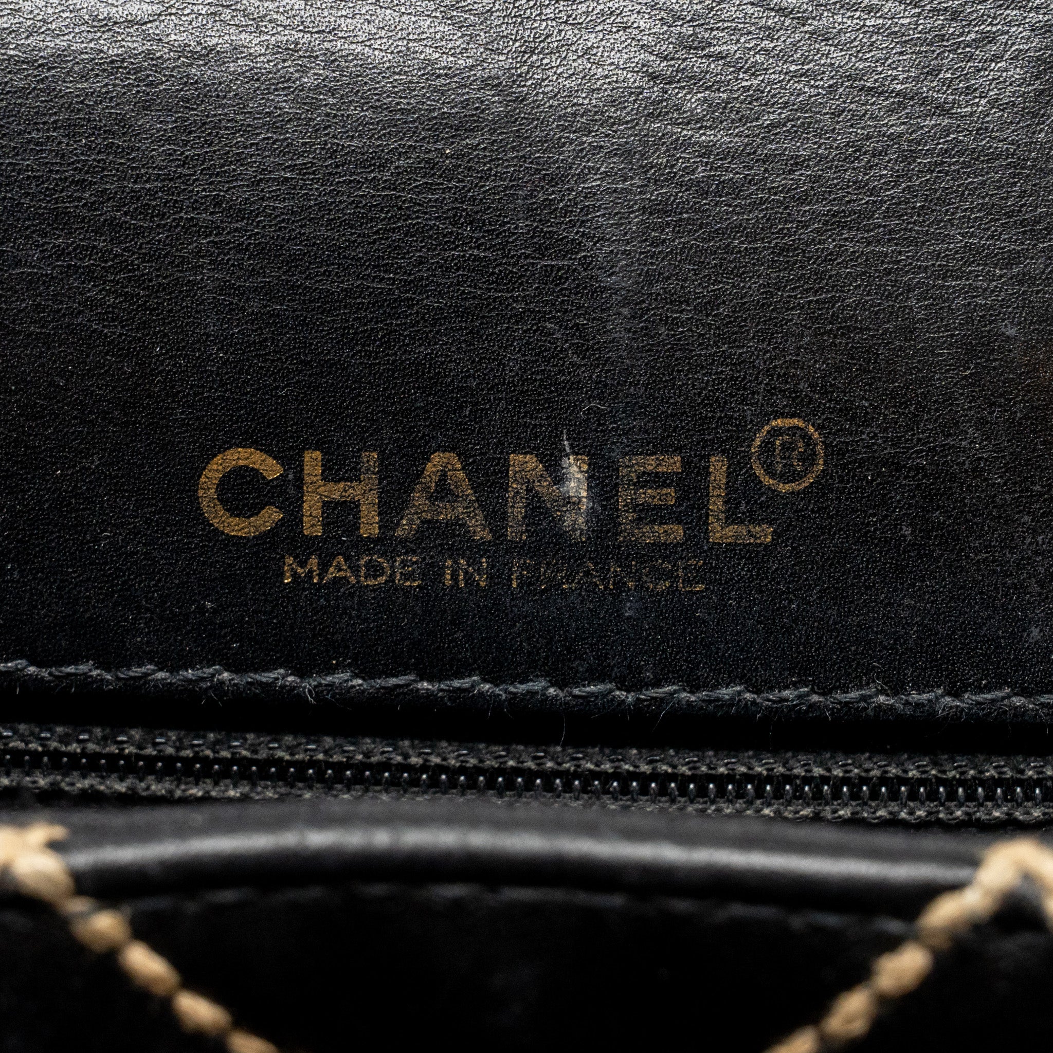 CHANEL VINTAGE QUILTED FLAP BAG LAMBSKIN BLACK WITH WHITE STITCHING GHW