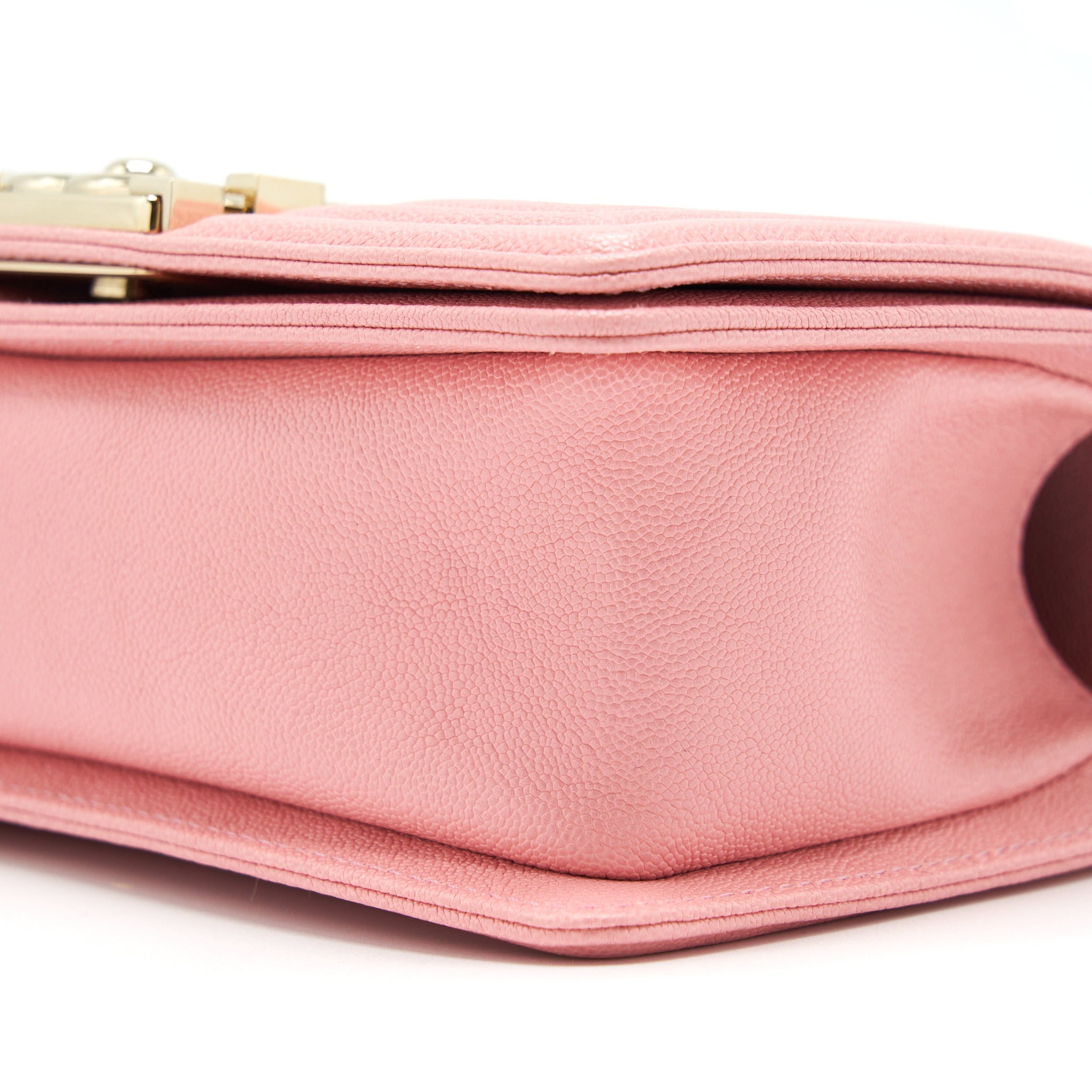 CHANEL SMALL BOY CAVIAR LIGHT PINK LGHW