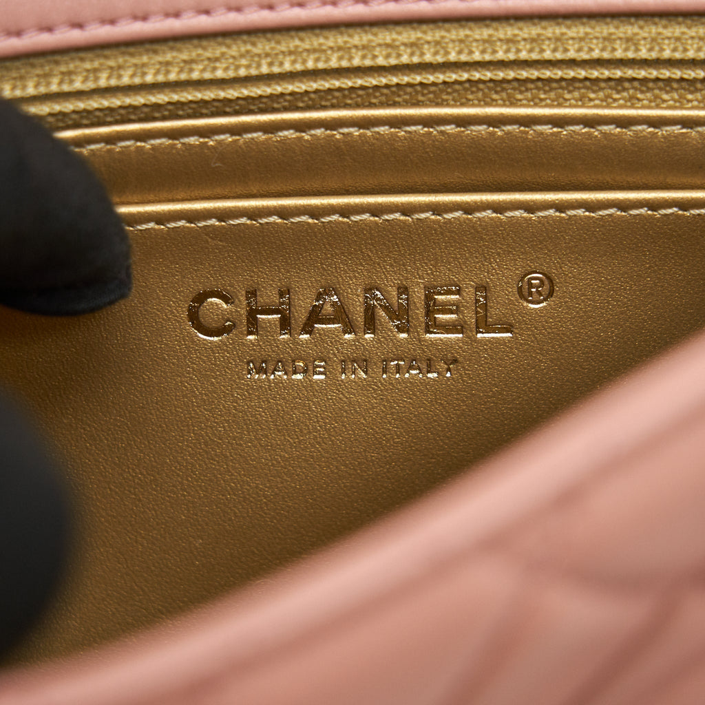 CHANEL 21B LIGHT PINK PEARL CRUSH MINI SQUARE FLAP BAG GHW