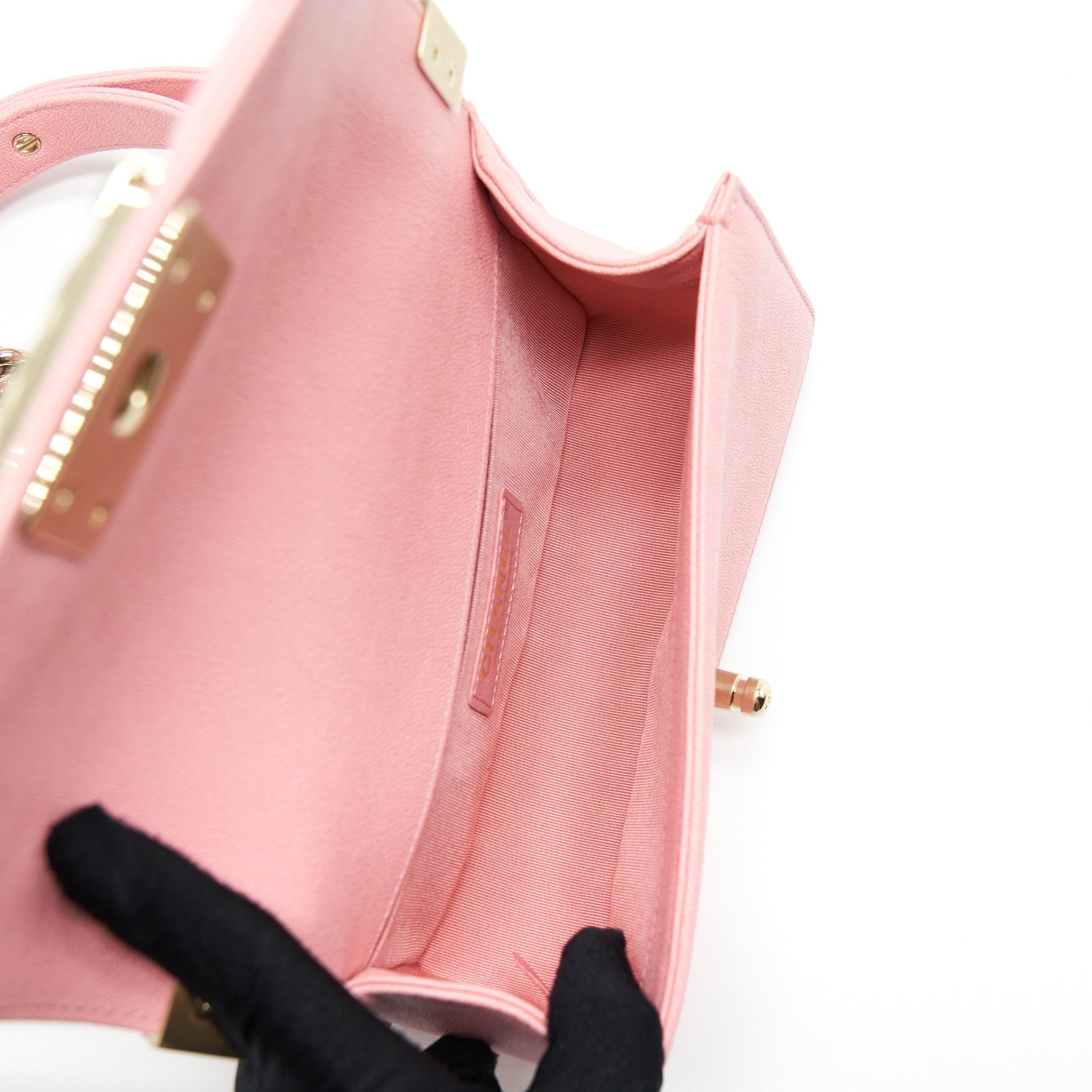 CHANEL SMALL BOY CAVIAR LIGHT PINK LGHW