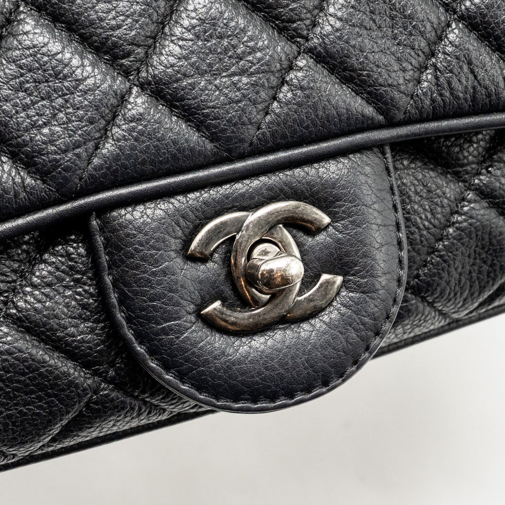 CHANEL MEDIUM CASUAL ROCK FLAP BAG GRAINED CALFSKIN BLACK RUTHENIUM HARDWARE
