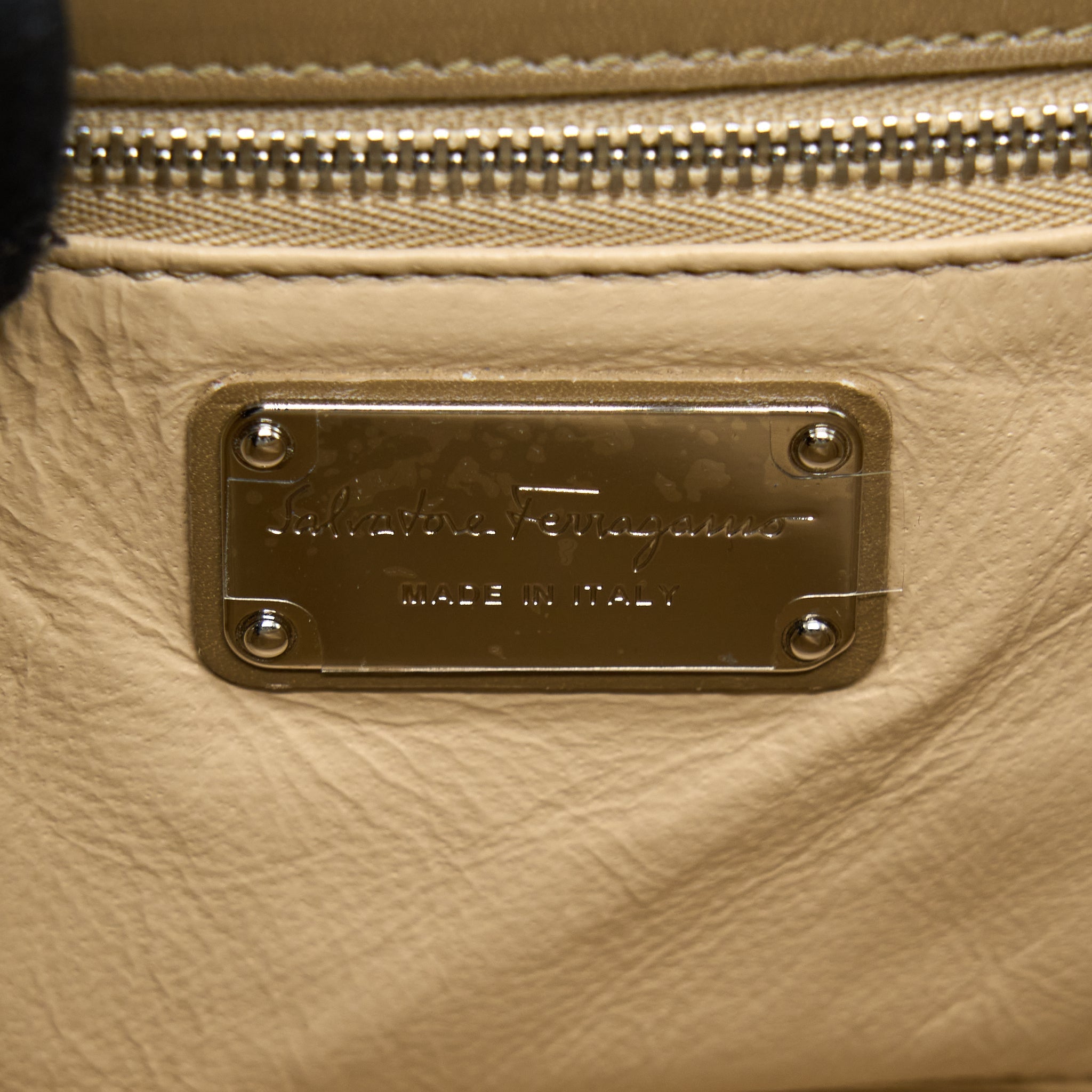 SALVATORE FERRAGAMO VINTAGE CROSSBODY BAG GREY SHW