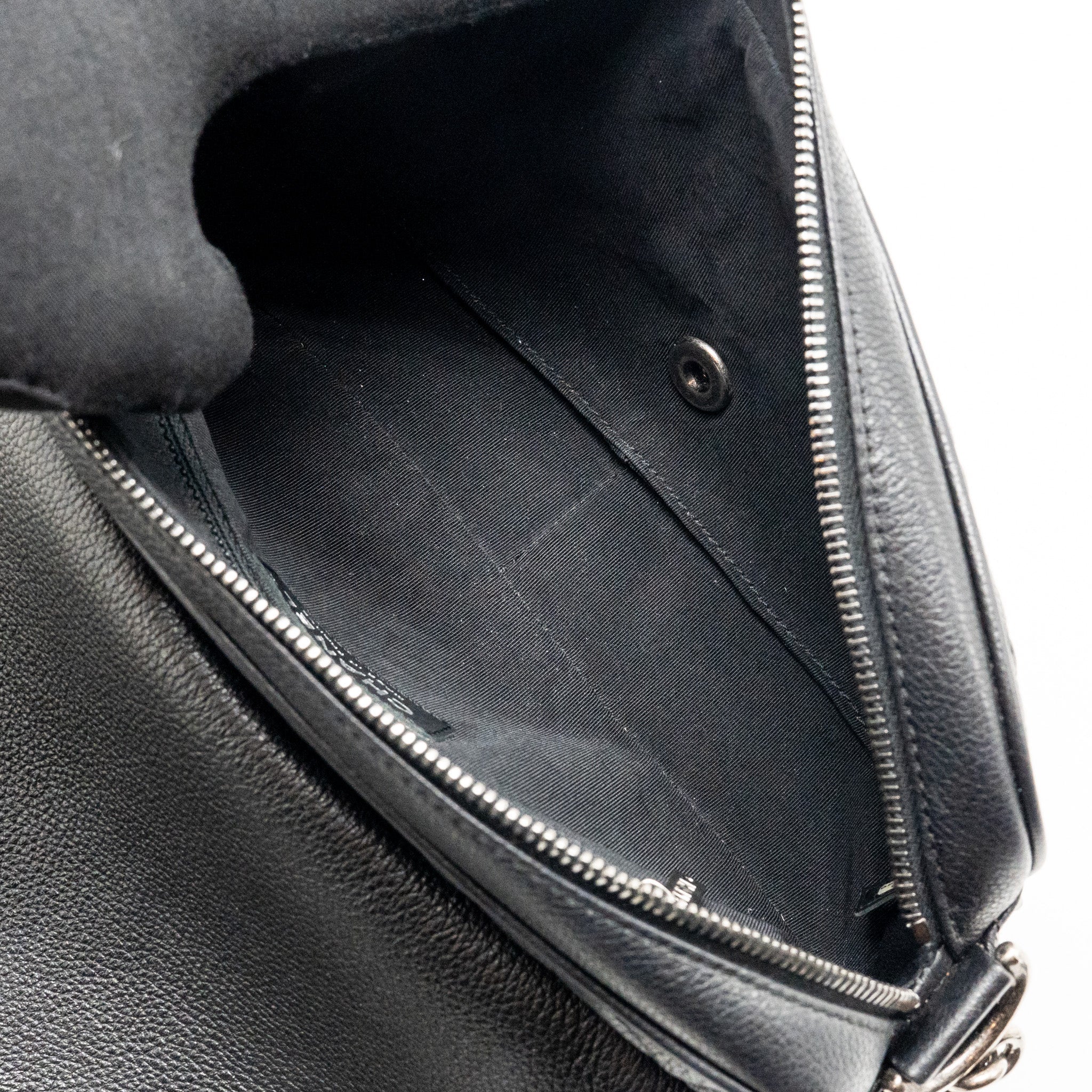 CHANEL MEDIUM CASUAL ROCK FLAP BAG GRAINED CALFSKIN BLACK RUTHENIUM HARDWARE