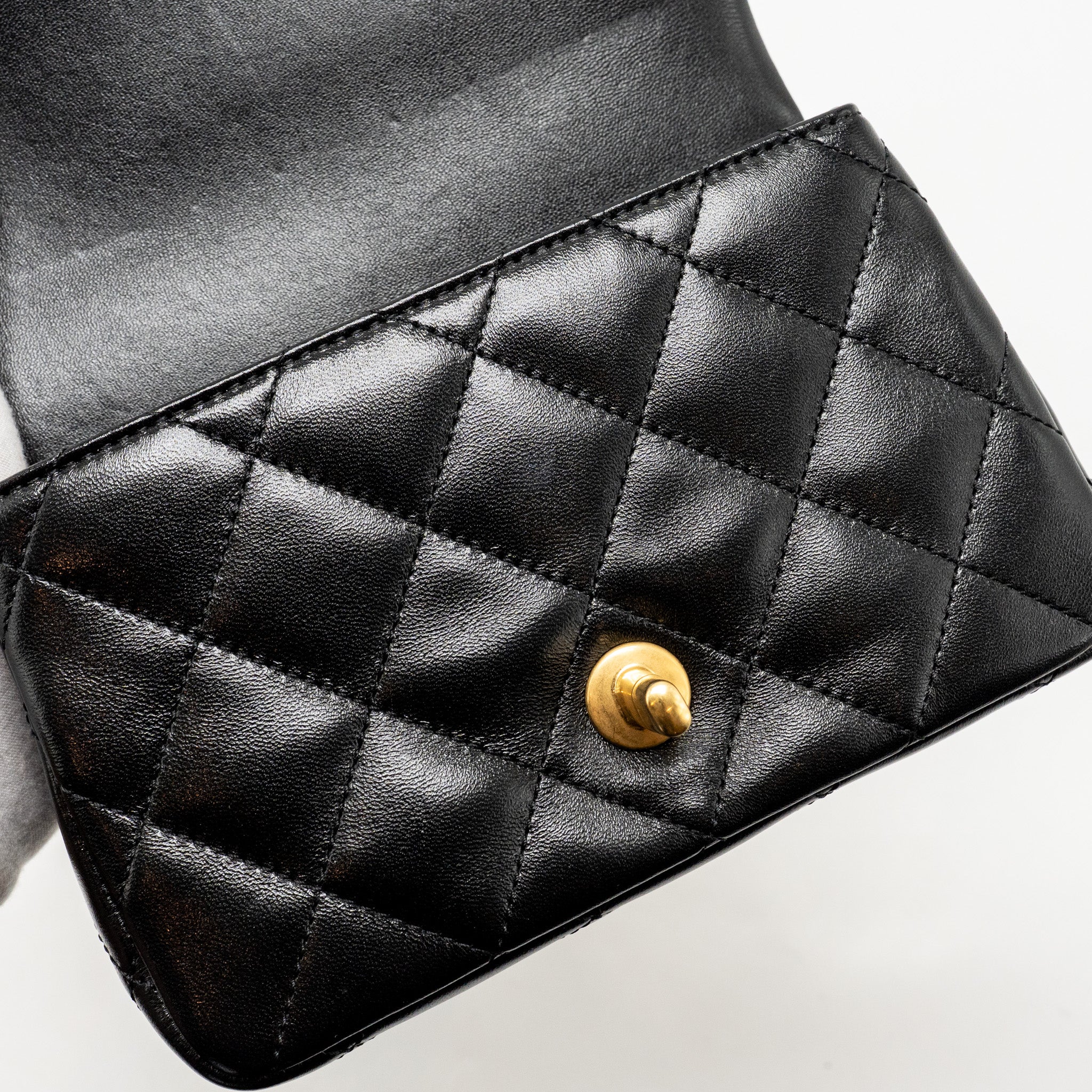 CHANEL 25C COCO LOVE ADJUSTABLE CHAIN SHINY LAMBSKIN BLACK GHW (MICROCHIP)