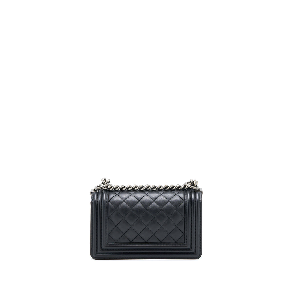 CHANEL SMALL BOY BAG CALFSKIN BLACK WITH RUTHENIUM HARDWARE