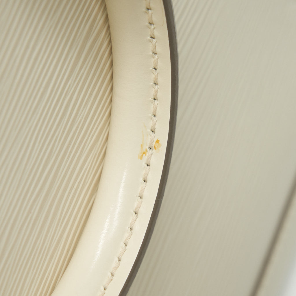 LOUIS VUITTON ALMA MM EPI LEATHER WHITE SHW