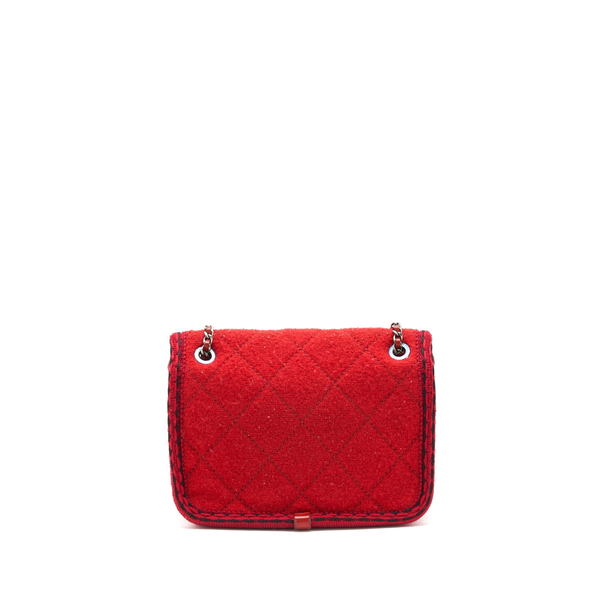 CHANEL FLAP BAG WOOL/FABRIC RED RUTHENIUM HARDWARE