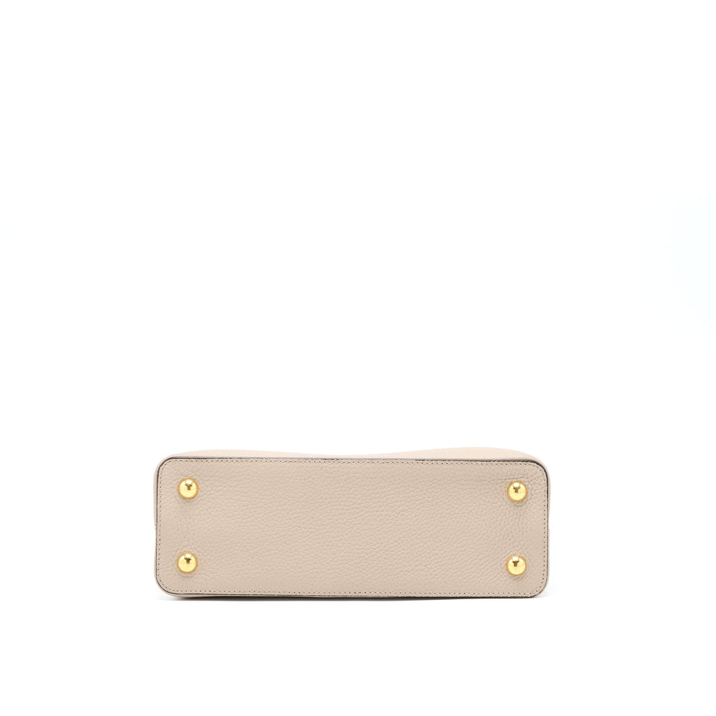 LOUIS VUITTON CAPUCINE MM TAURILLON GALET GHW