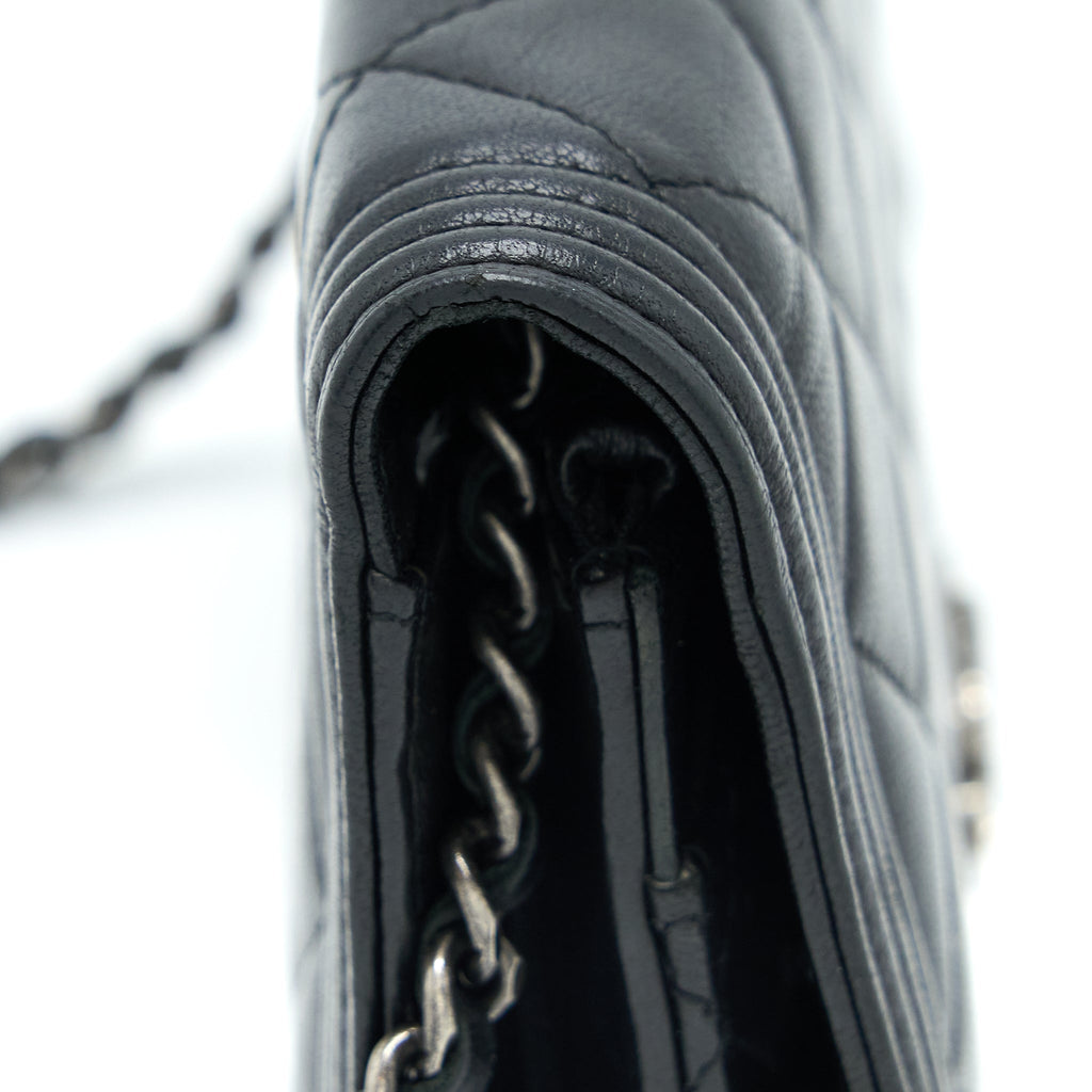 CHANEL BOY WALLET ON CHAIN LAMBSKIN BLACK SHW