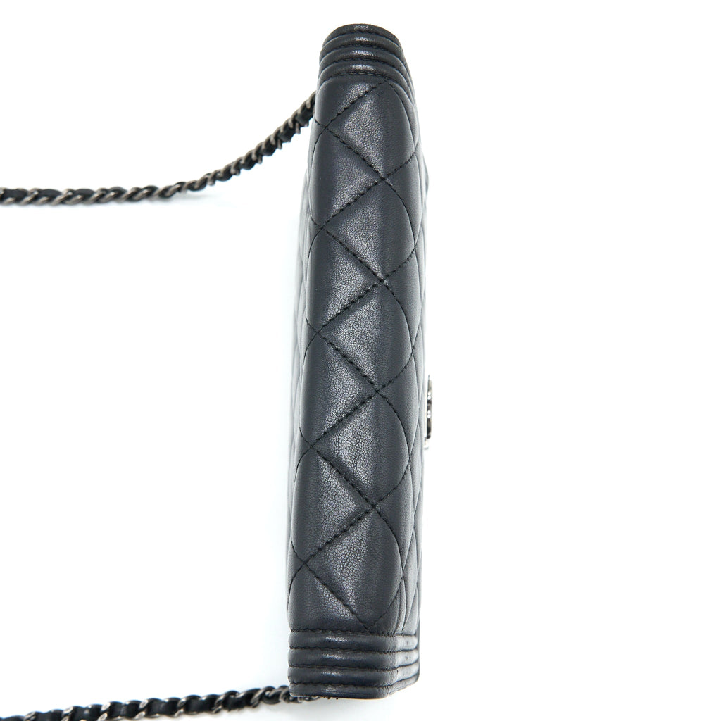 CHANEL BOY WALLET ON CHAIN LAMBSKIN BLACK SHW