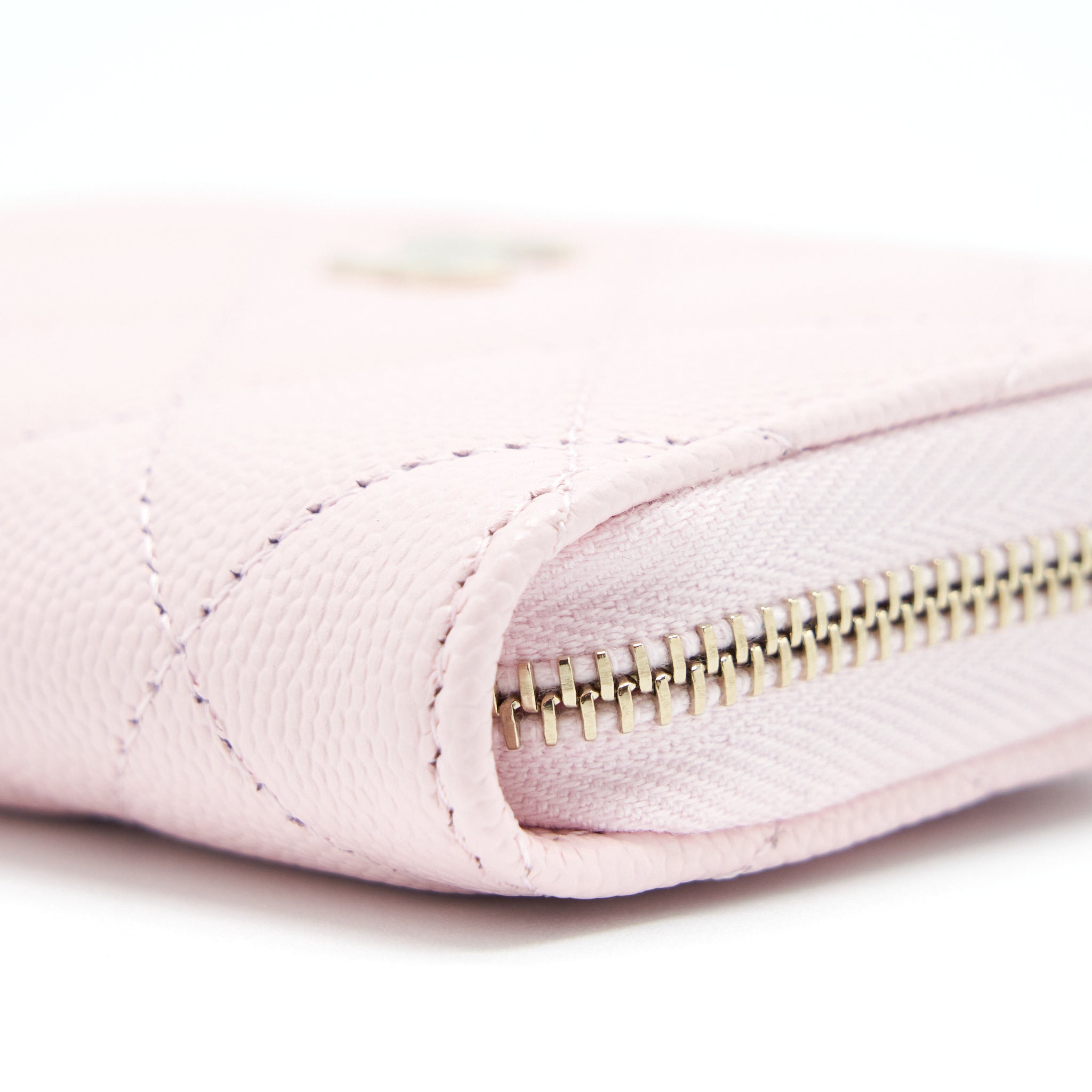 CHANEL ZIP CARD HOLDER CAVIAR LIGHT PINK LGHW