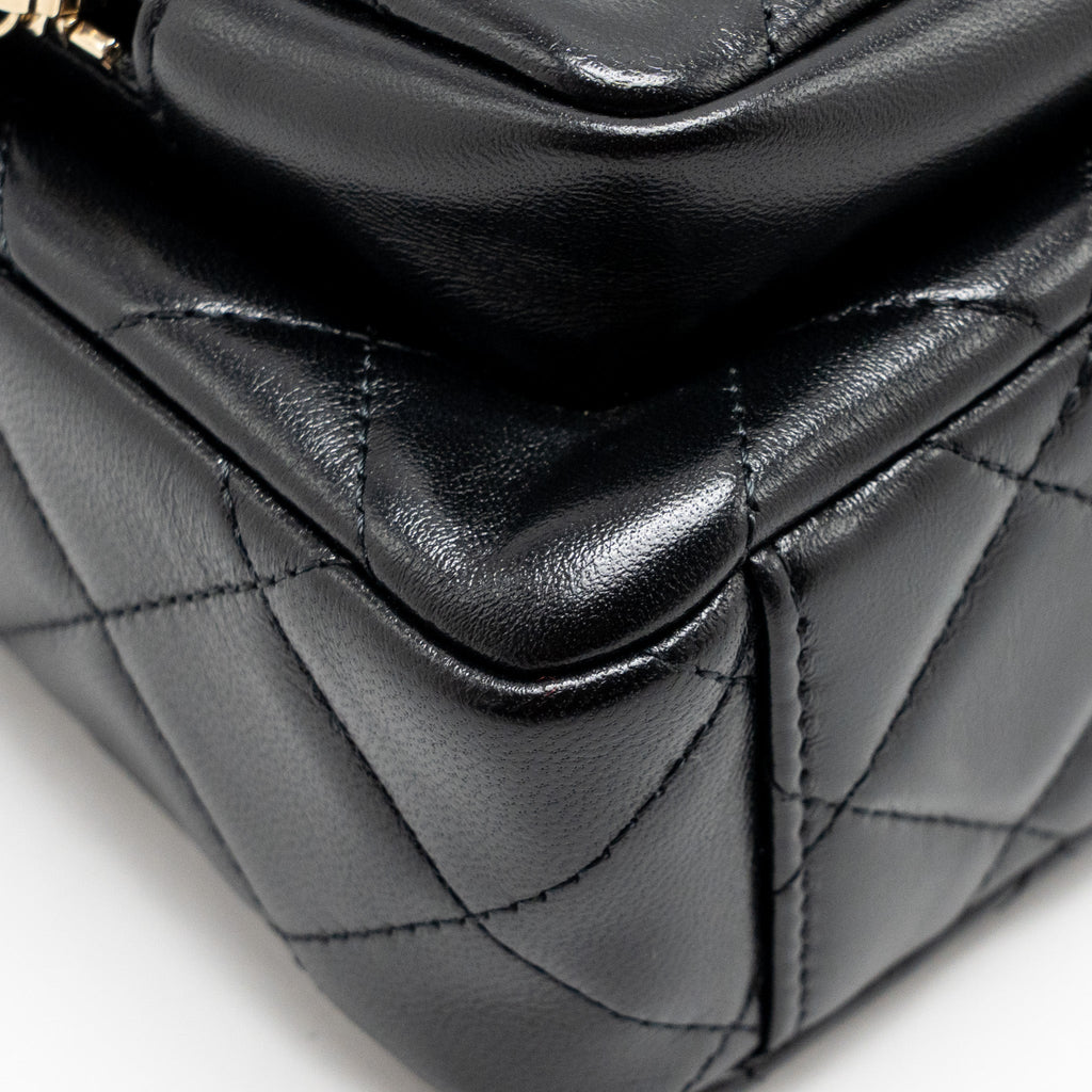 CHANEL 25C CAMERA BAG SHINY LAMBSKIN BLACK LGHW (MICROCHIP)