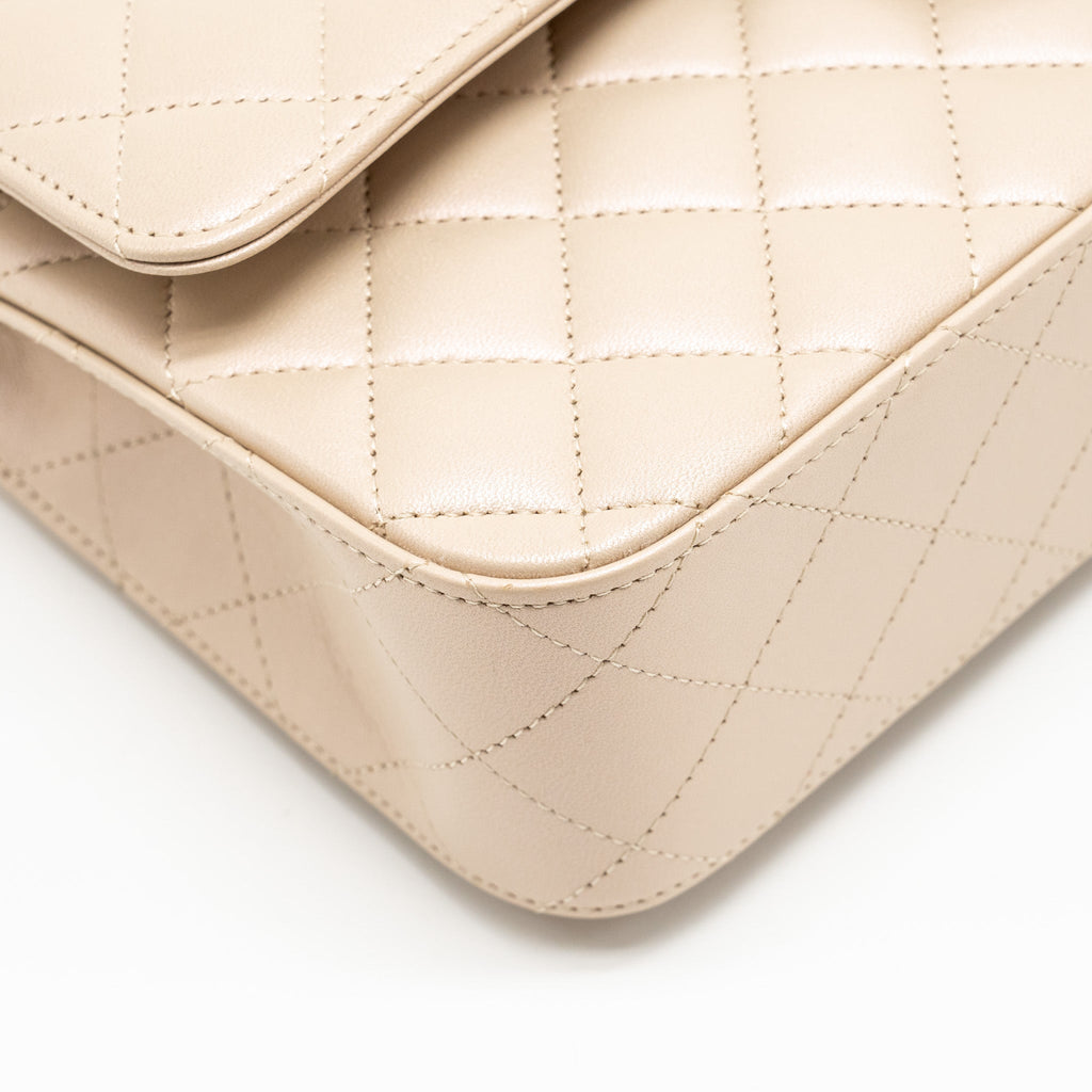 CHANEL MEDIUM CLASSIC DOUBLE FLAP BAG LAMBSKIN IRIDESCENT IVORY LGHW
