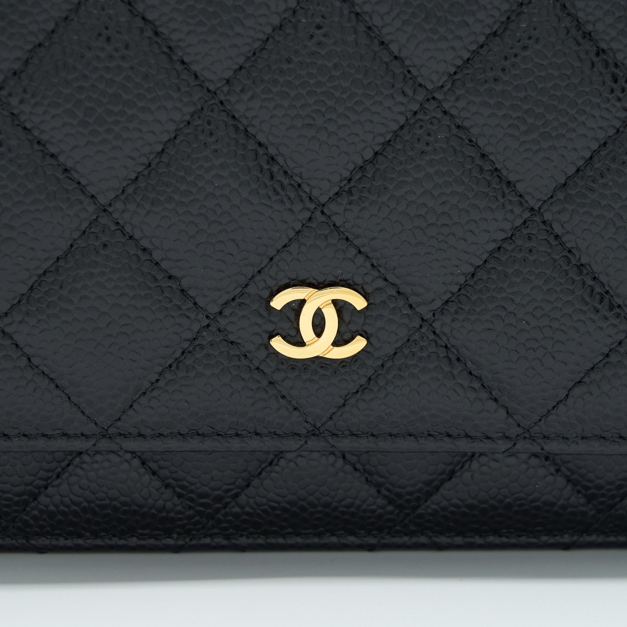 CHANEL CLASSIC WALLET ON CHAIN CAVIAR BLACK GHW