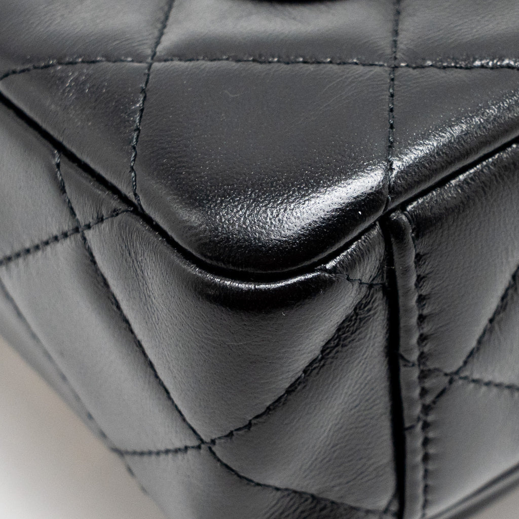 CHANEL 25C CAMERA BAG SHINY LAMBSKIN BLACK LGHW (MICROCHIP)