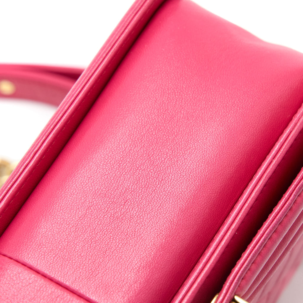 CHANEL MEDIUM BOY BAG LAMBSKIN PINK GHW