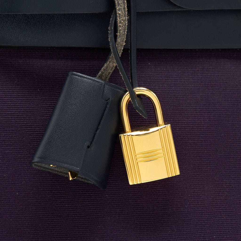 HERMES HERBAG ZIP 31 RETOURNE BAG, CASSIE/ BLEU INDIGO WITH AN EXTRA TWILLY