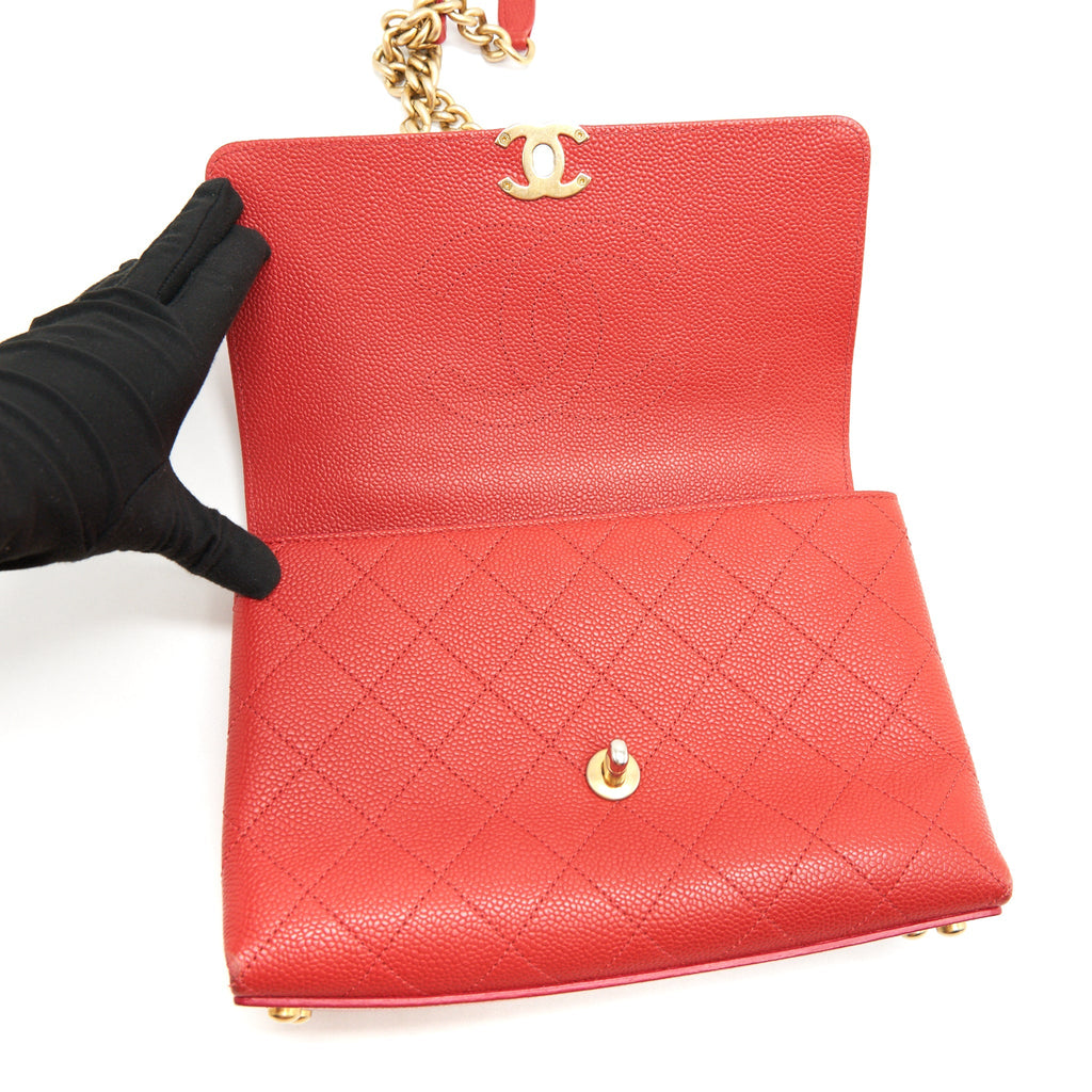CHANEL FLAP SHOULDER BAG WITH CHAIN CAVIAR IN RED GHW