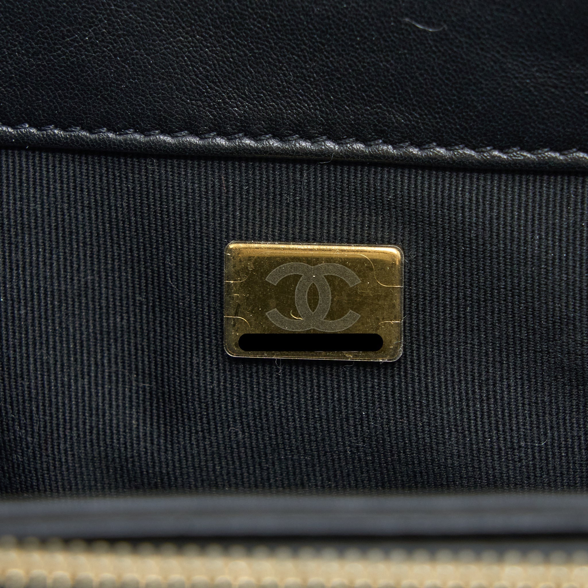 CHANEL 22K GOLD PILLAR ADJUSTABLE CHAIN FLAP BAG LAMBSKIN BLACK BRUSHED GHW (MICROCHIP)