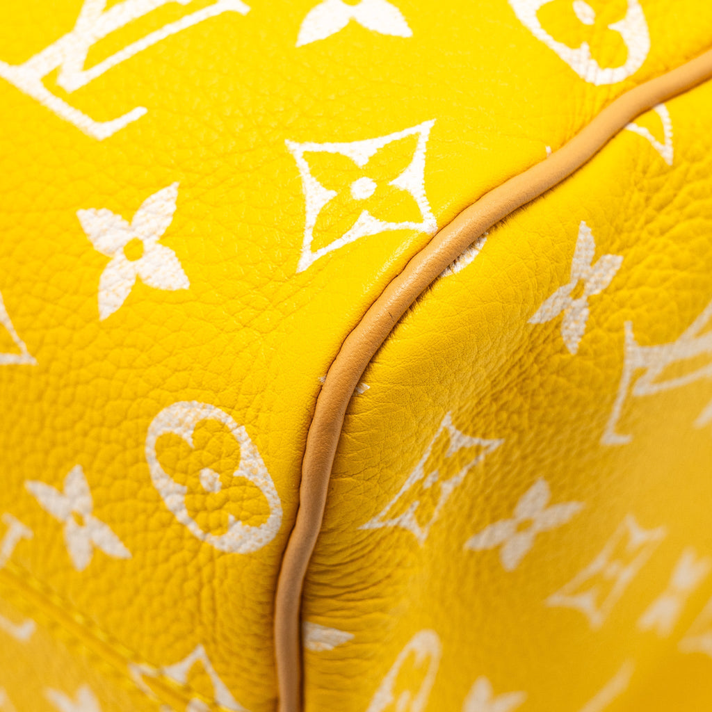 LOUIS VUITTON SPEEDY P9 BANDOULIÈRE 25 MONOGRAM SOFT CALFSKIN JAUNE MAT GHW