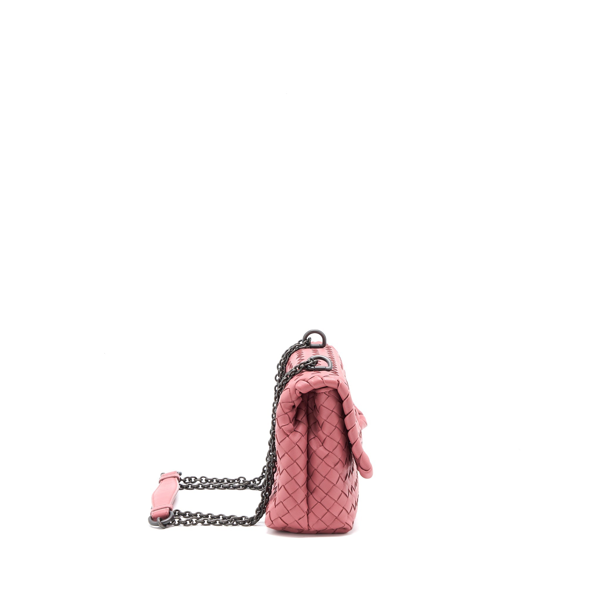 BOTTEGA VENETA OLYMPIA CHAIN BAG NAPPA DARK PINK WITH BLACK HARDWARE