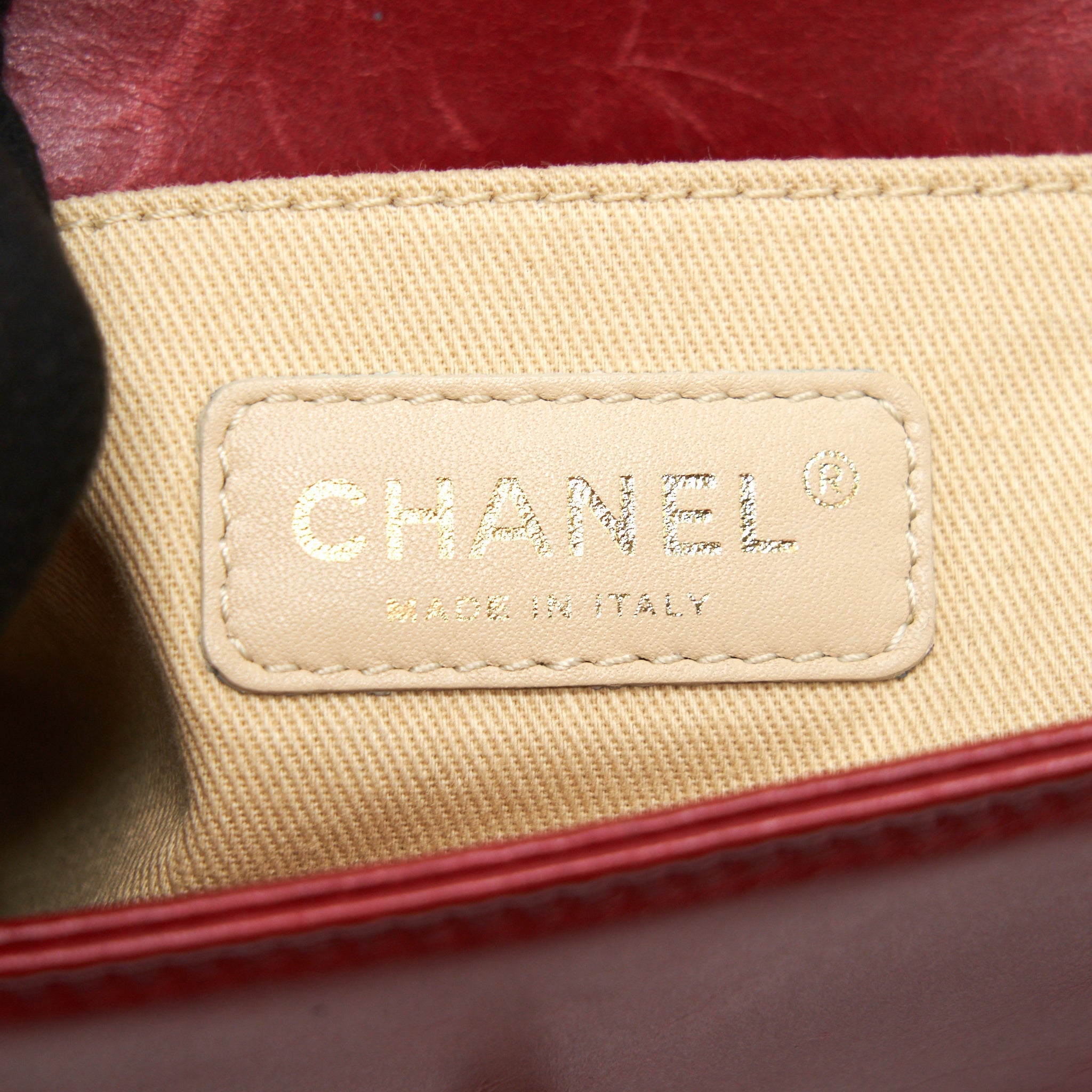 CHANEL GLAZED CALFSKIN SMALL LE BOY BAG IN RED GHW