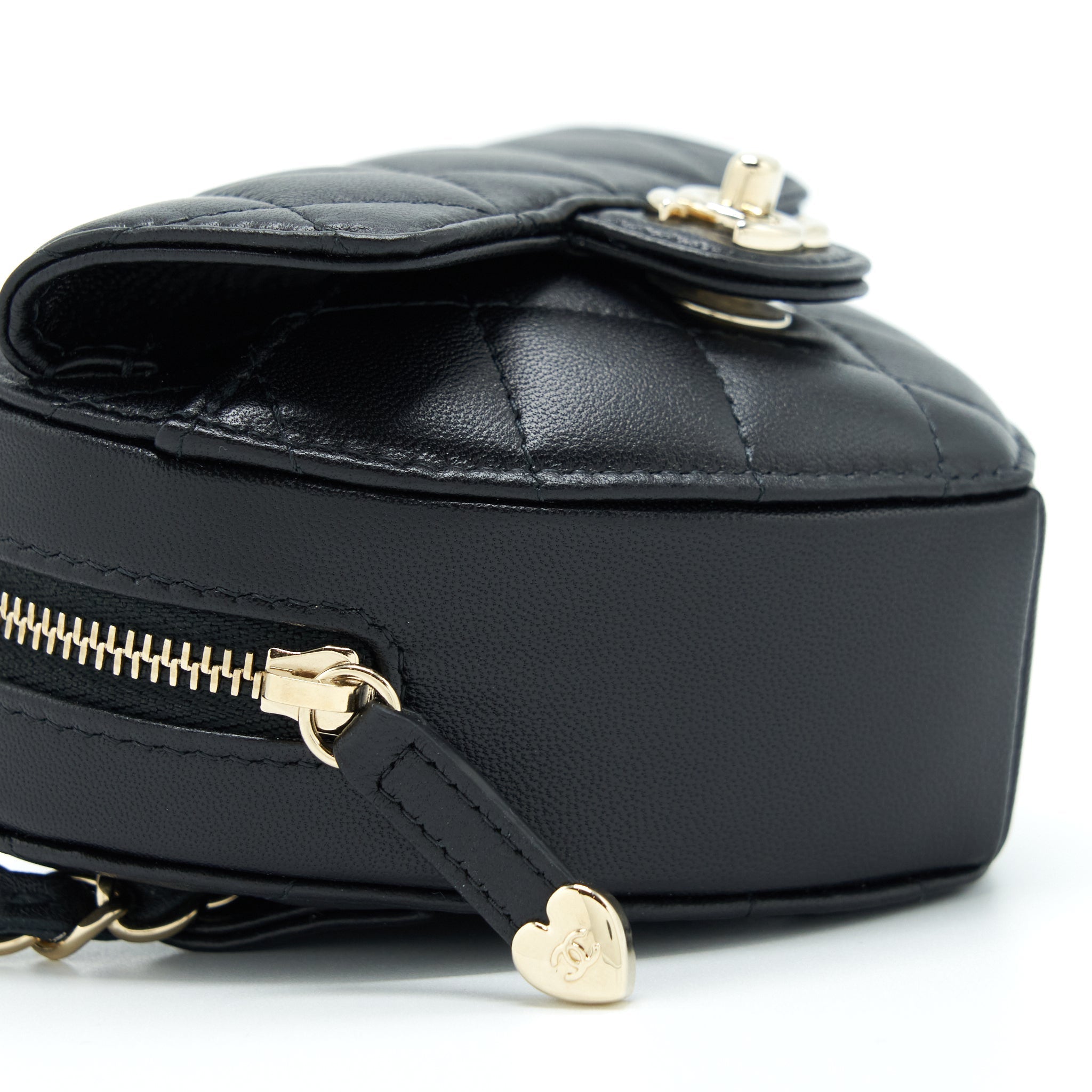 CHANEL 22S HEART BELT BAG LAMBSKIN BLACK LGHW