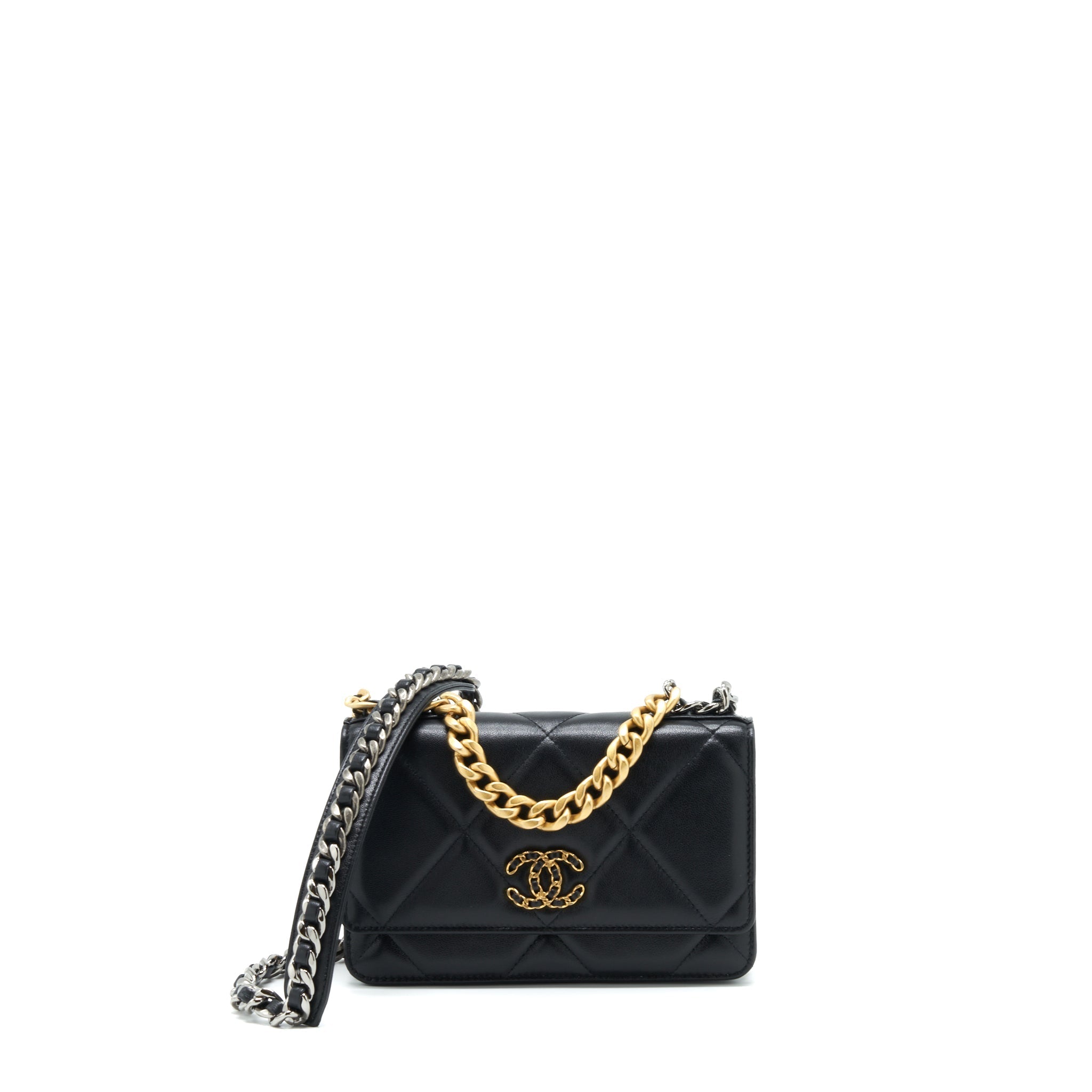 CHANEL 19 WALLET ON CHAIN LAMBSKIN BLACK WITH MULTICOLOUR HARDWARE (MICROCHIP)