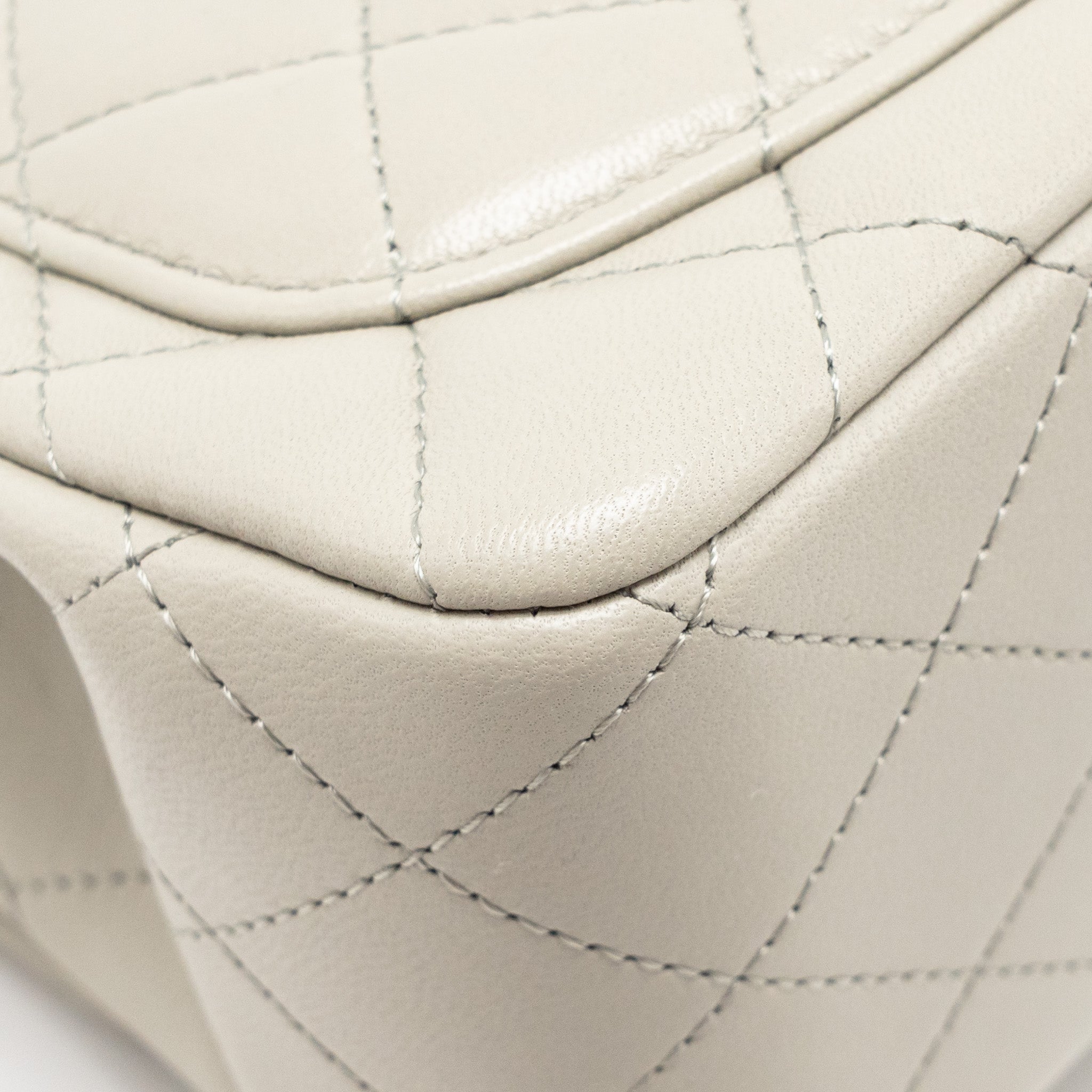 CHANEL 22C MINI SQUARE FLAP BAG LAMBSKIN LIGHT GREY LGHW (MICROCHIP)