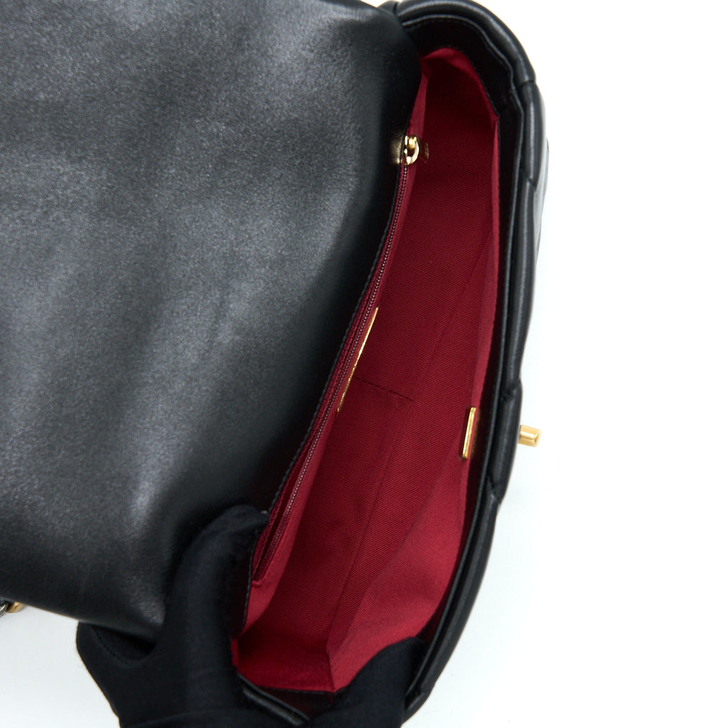 CHANEL SMALL 19 BAG LAMBSKIN BLACK WITH MULTICOLOUR HARDWARE (MICROCHIP)
