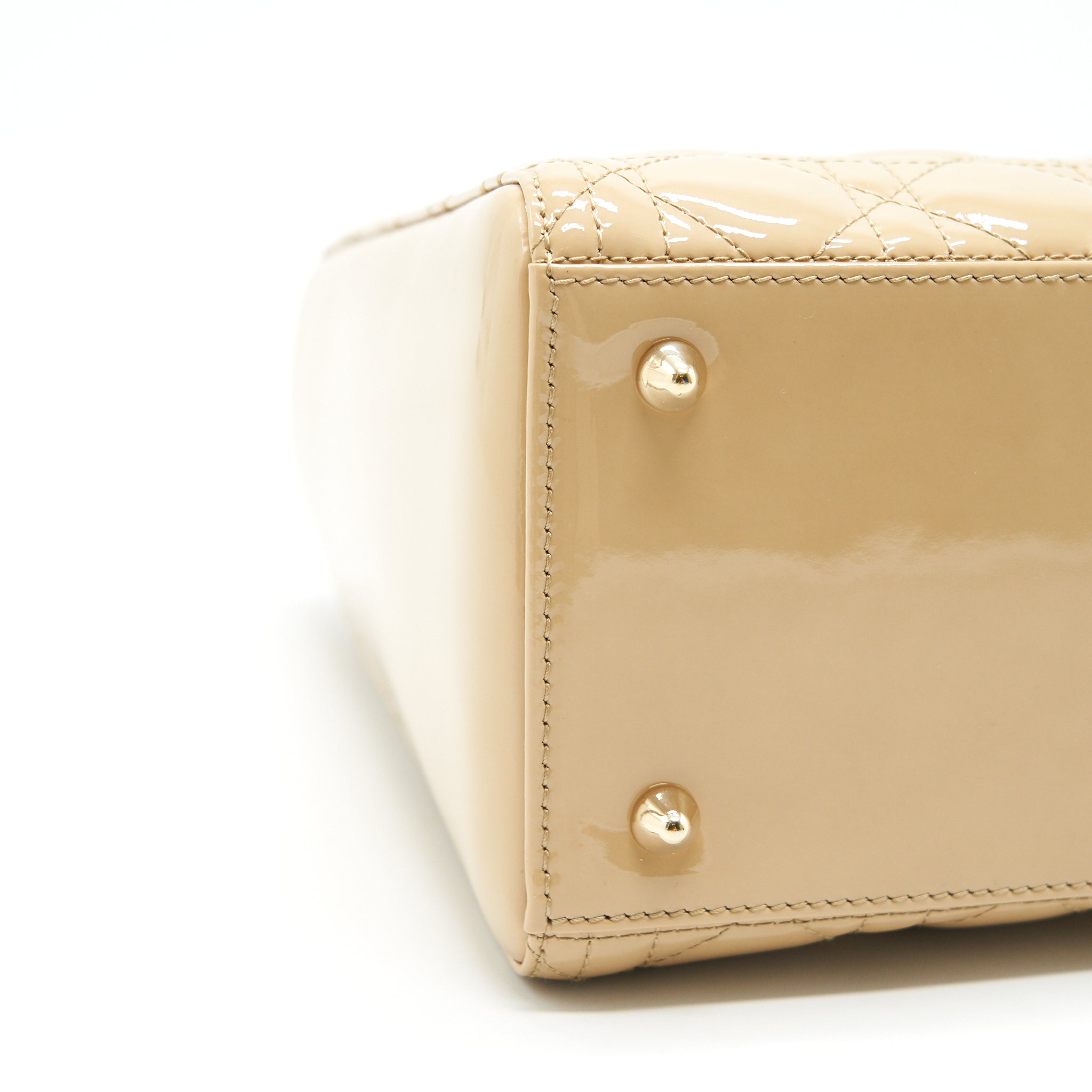CHRISTIAN DIOR MEDIUM LADY DIOR IN PATENT LEATHER BEIGE