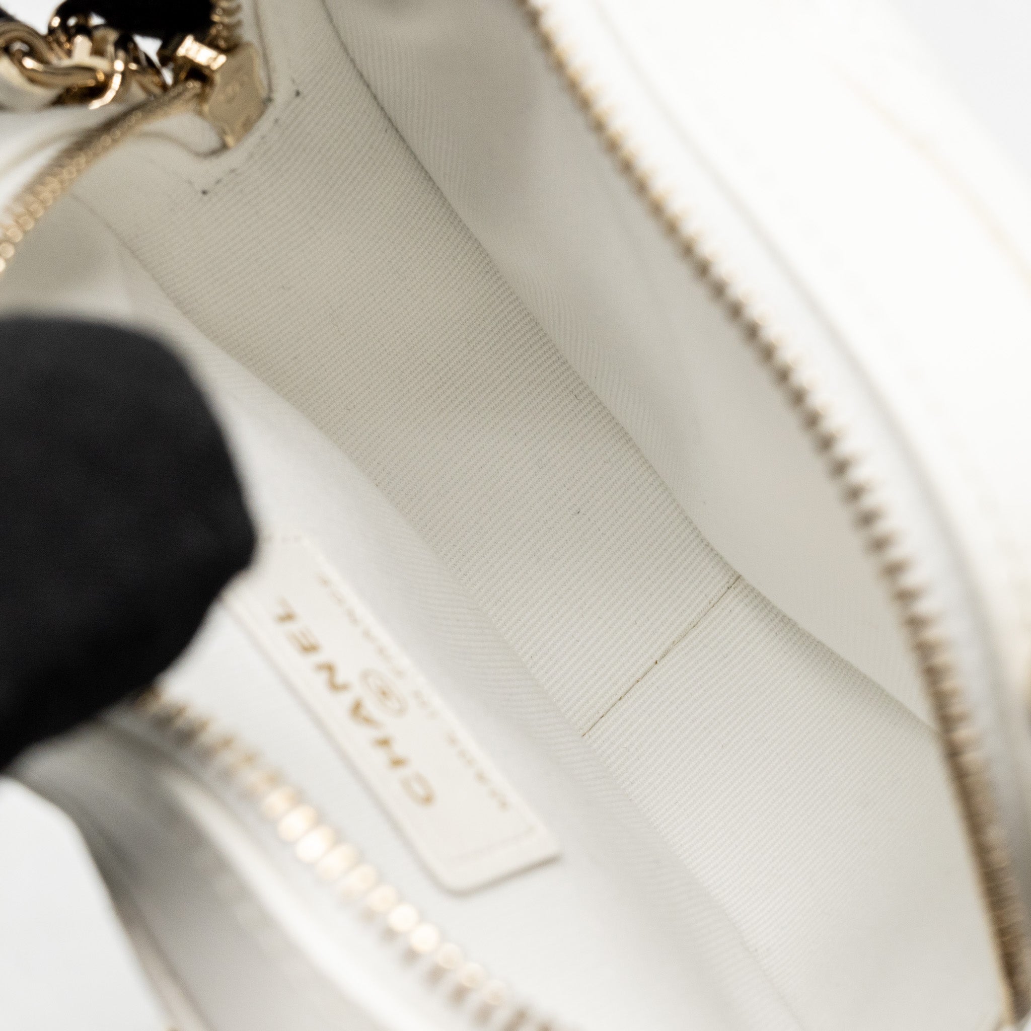 CHANEL SMALL HEART BAG LAMBSKIN WHITE LGHW
