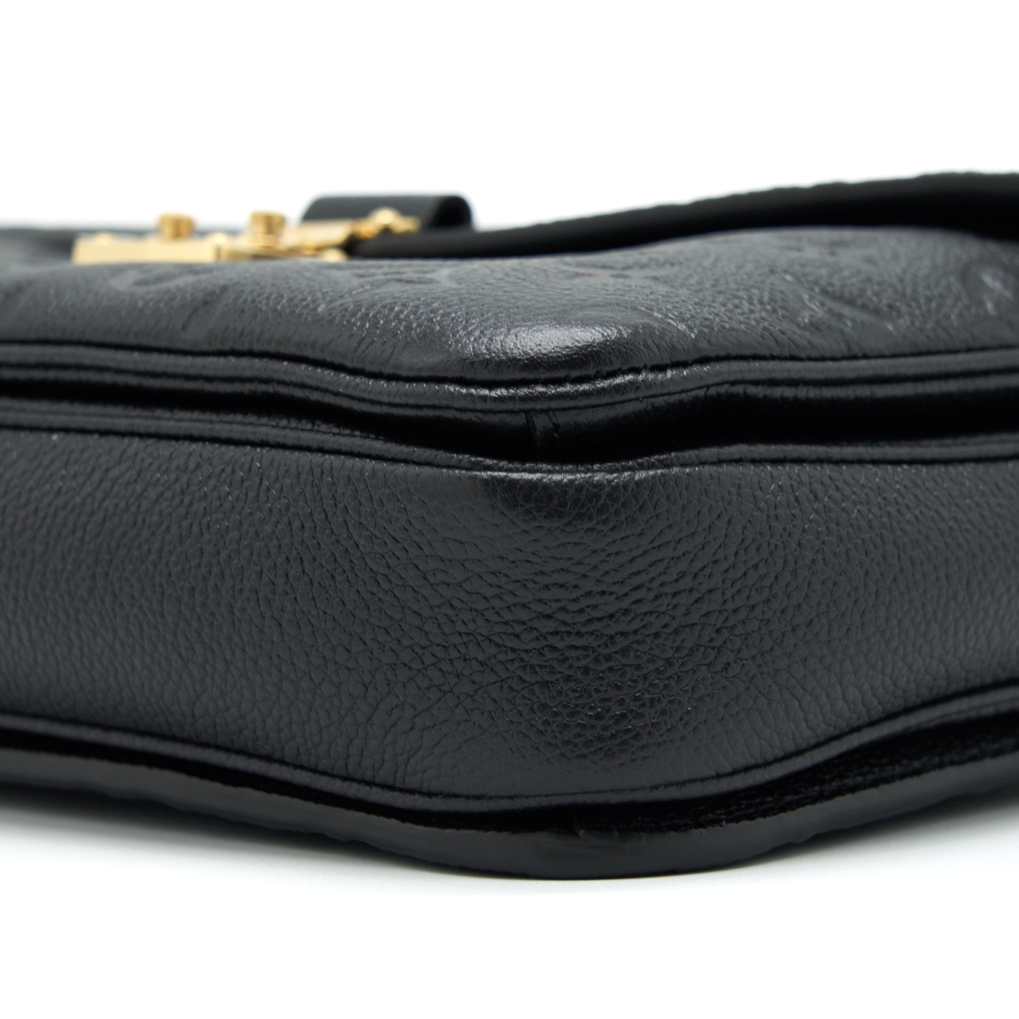 LOUIS VUITTON POCHETTE MÉTIS MONOGRAM EMPREINTE BLACK GHW