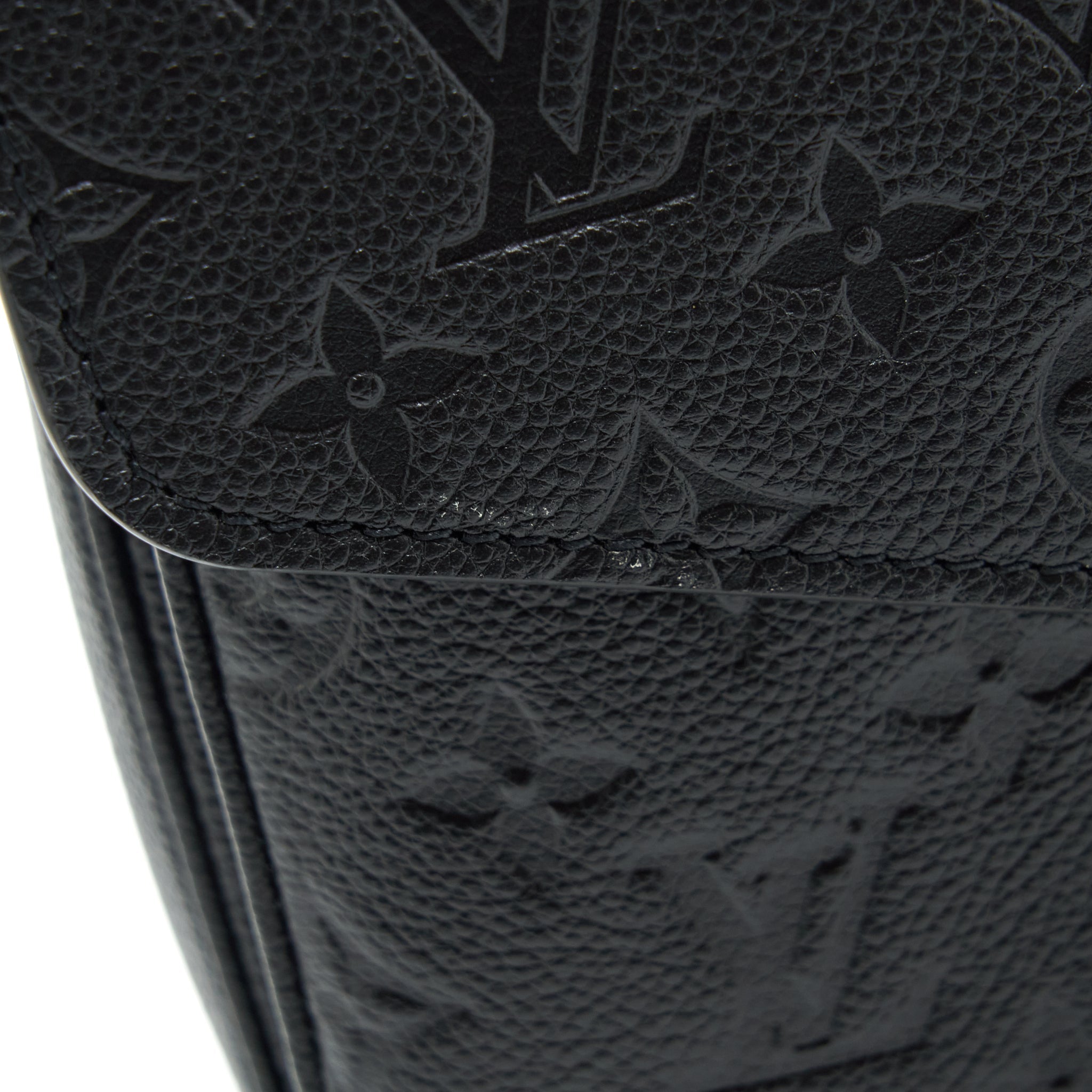 LOUIS VUITTON POCHETTE MÉTIS MONOGRAM EMPREINTE BLACK GHW