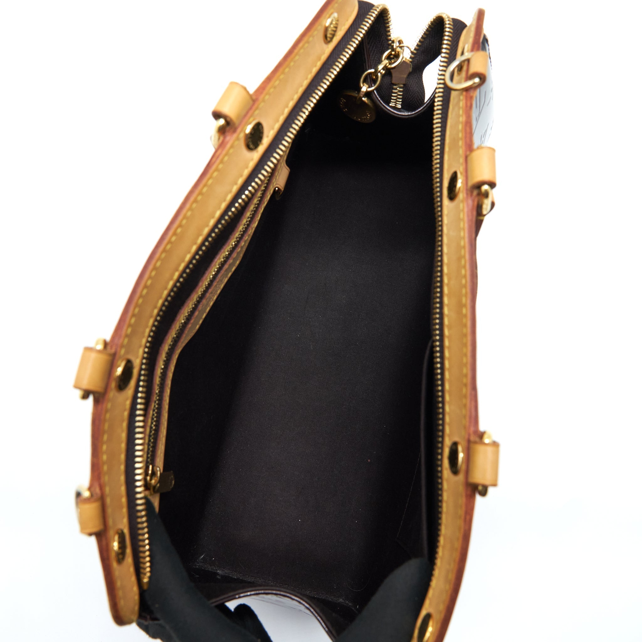 LOUIS VUITTON AMARANTE MONOGRAM VERNIS BREA MM BAG GHW
