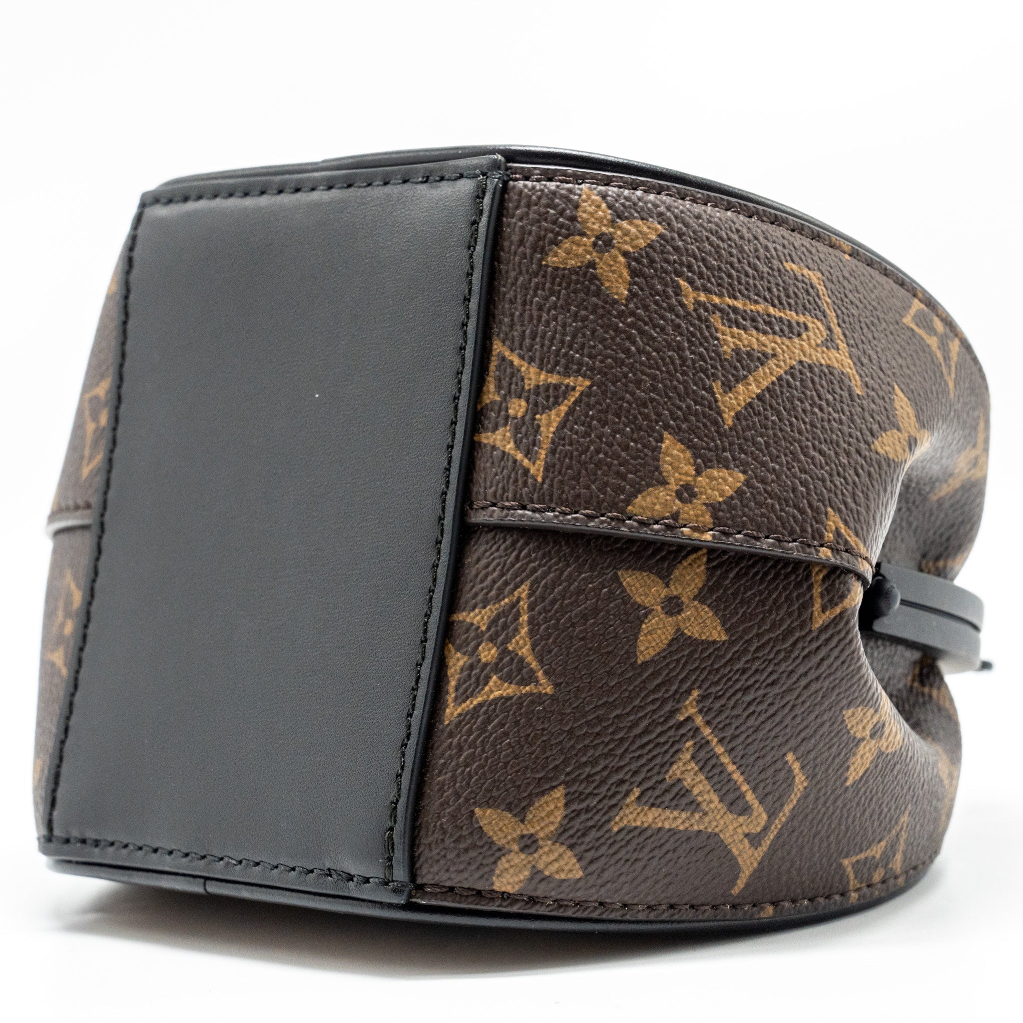 LOUIS VUITTON BOURSICOT CHAIN BAG REVERSE MONOGRAM CANVAS/LEATHER BLACK HARDWARE