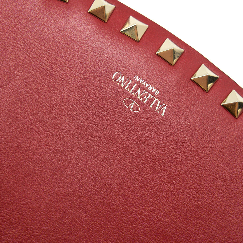 VALENTINO ROCKSTUD SMALL SADDLE BAG IN RED