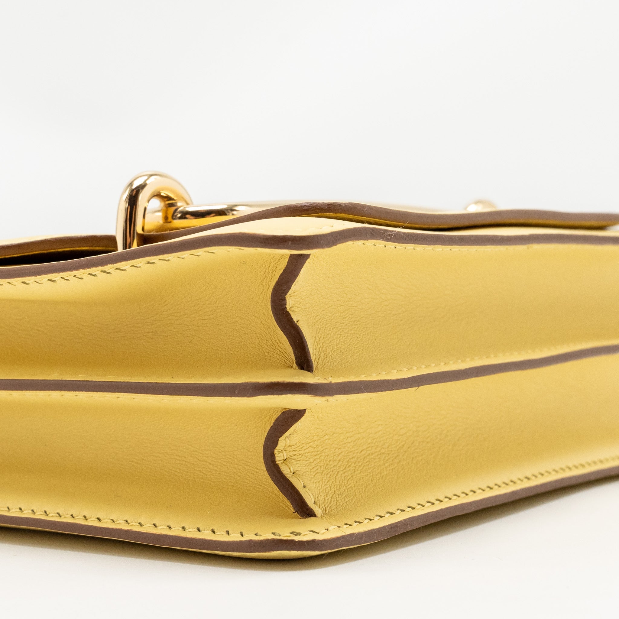 HERMES MINI ROULIS SWIFT 1Z JAUNE POUSSIN GHW