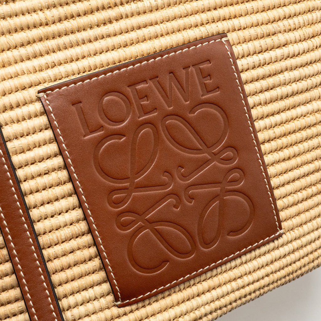 LOEWE SMALL ANAGRAM SQUARE BASKET BAG RAFFIA BROWN/BEIGE