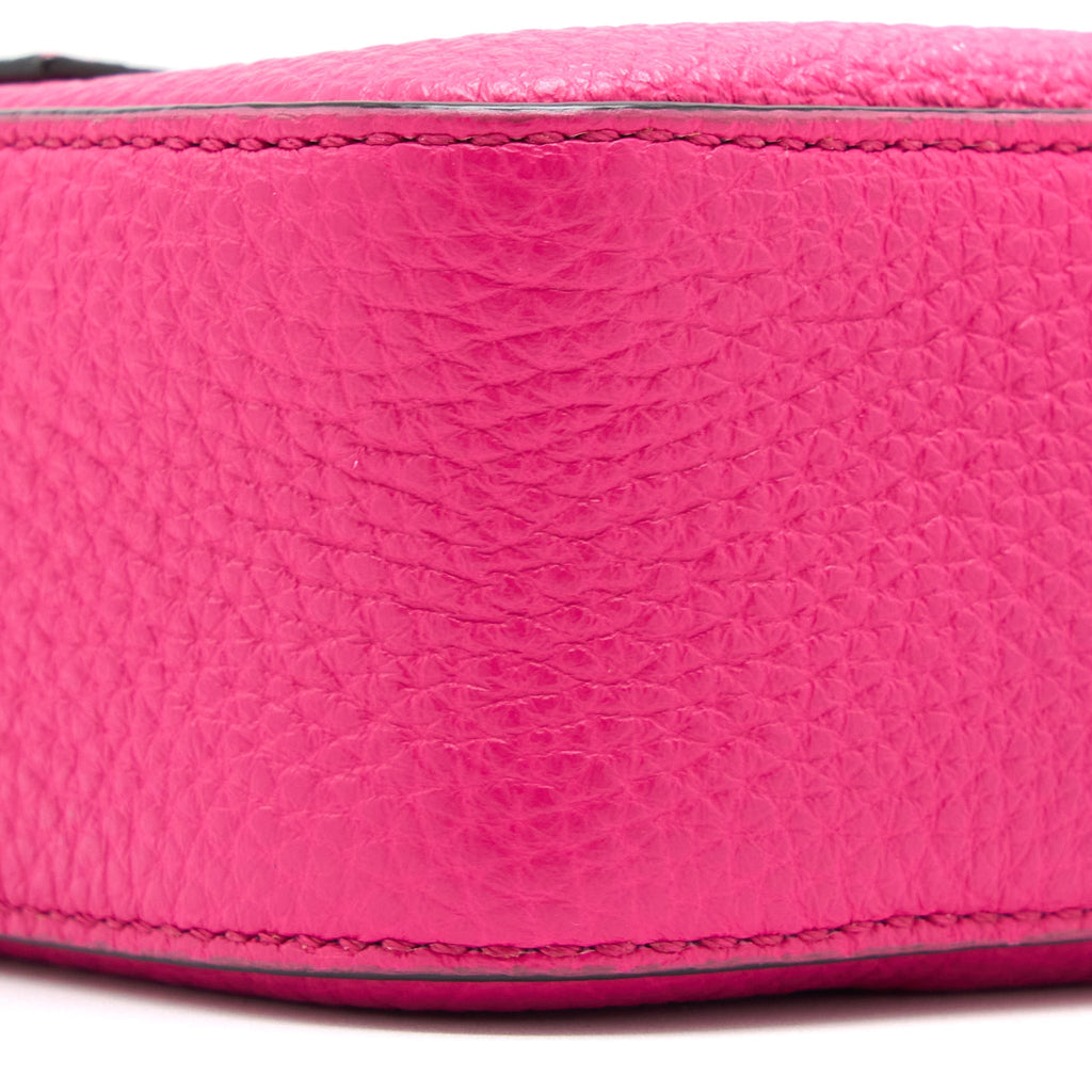 FENDI BAGUETTE BAG CALFSKIN PINK GHW