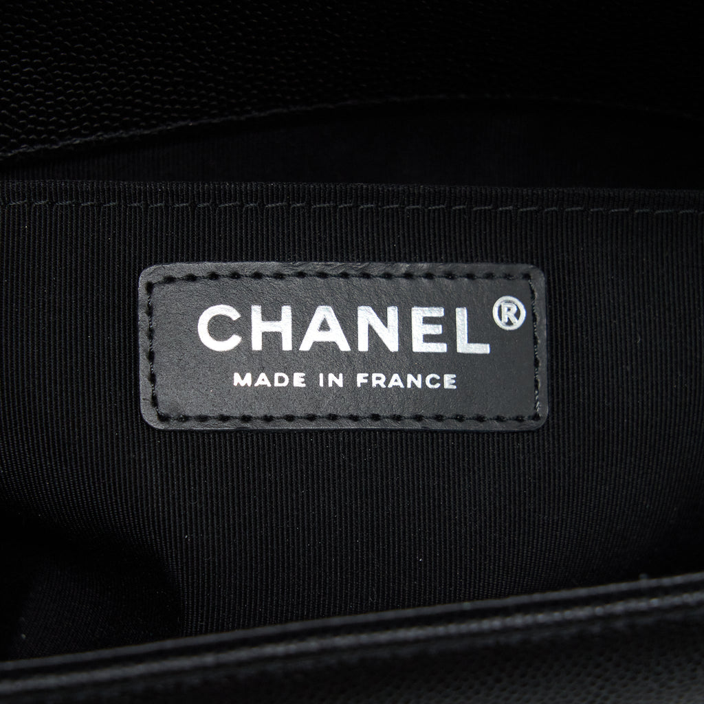 CHANEL MEDIUM BOY BAG CAVIAR BLACK WITH RUTHENIUM SLIVER HARDWARE