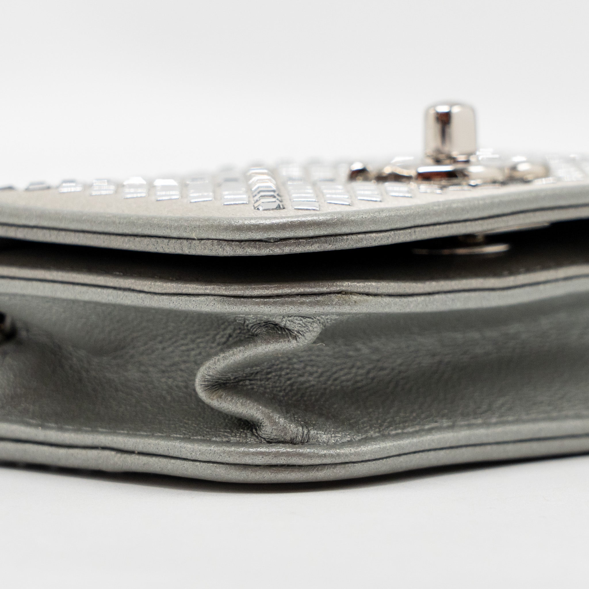 CHANEL 22A MINI STUDDED CHAIN BELT BAG WITH CRYSTAL METALLIC LAMBSKIN SILVER SHW (MICROCHIP)