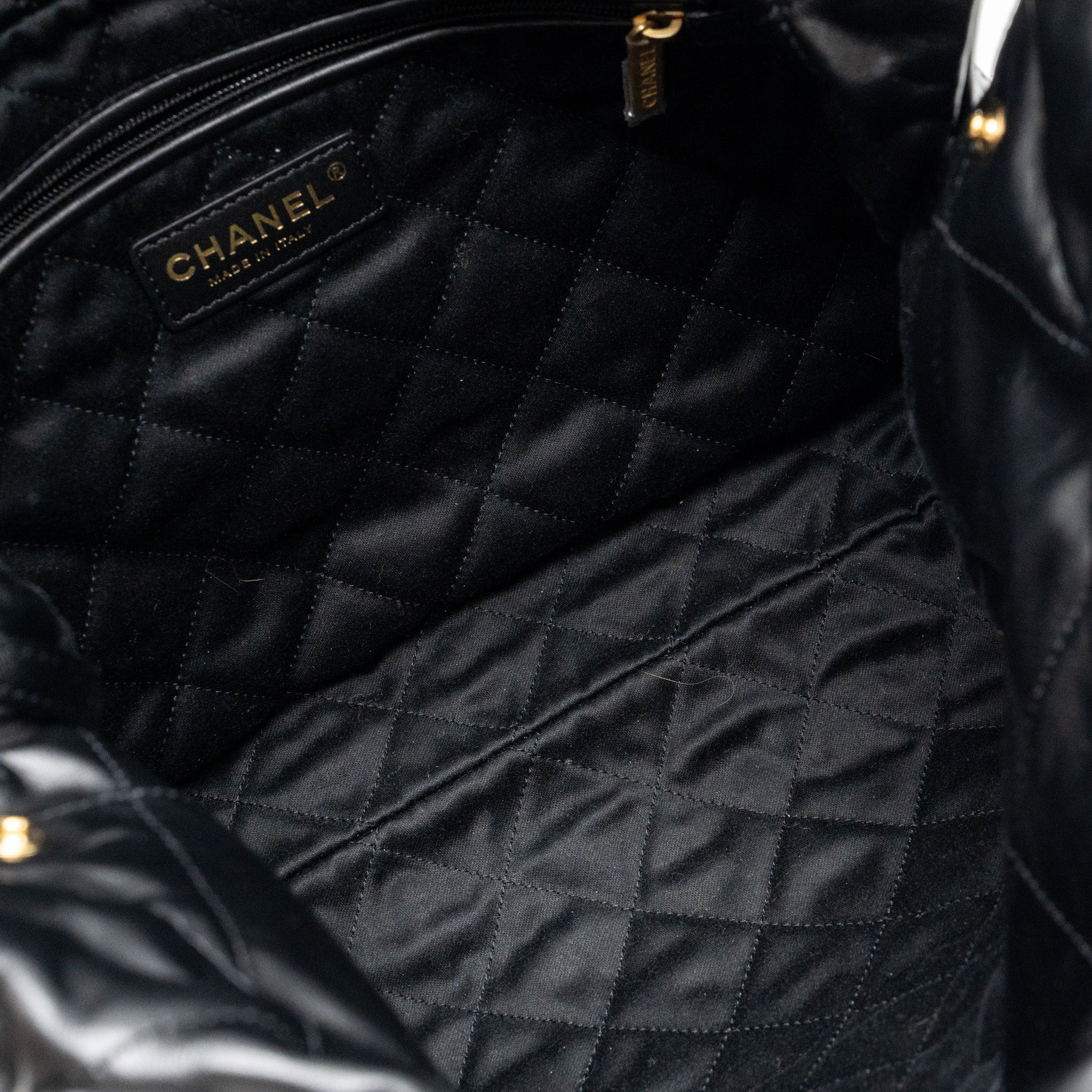 CHANEL SMALL 22 BAG GOLD LETTER SHINY CALFSKIN BLACK GHW (MICROCHIP)