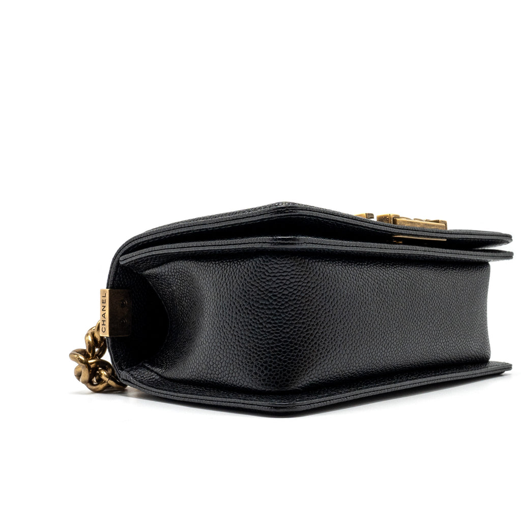 CHANEL SMALL BOY BAG CAVIAR BLACK RUTHENIUM GHW
