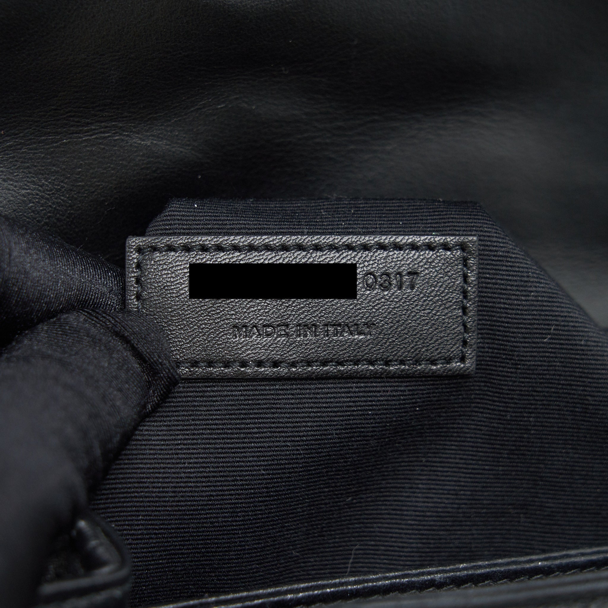 SAINT LAURENT LOU LOU TOY BAG BLACK SHW
