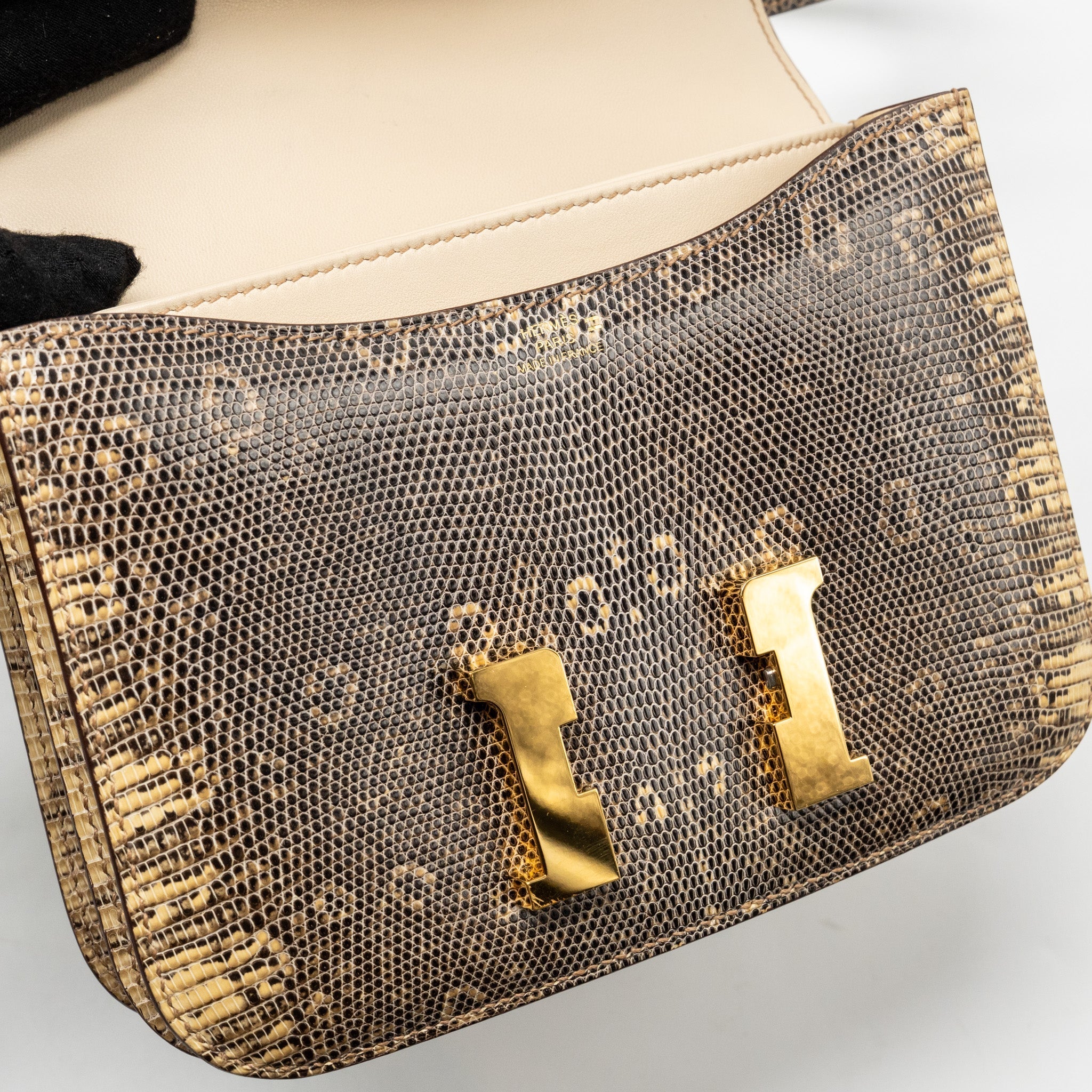 HERMES MINI CONSTANCE LIZARD NATURA LISSE DESERT GHW