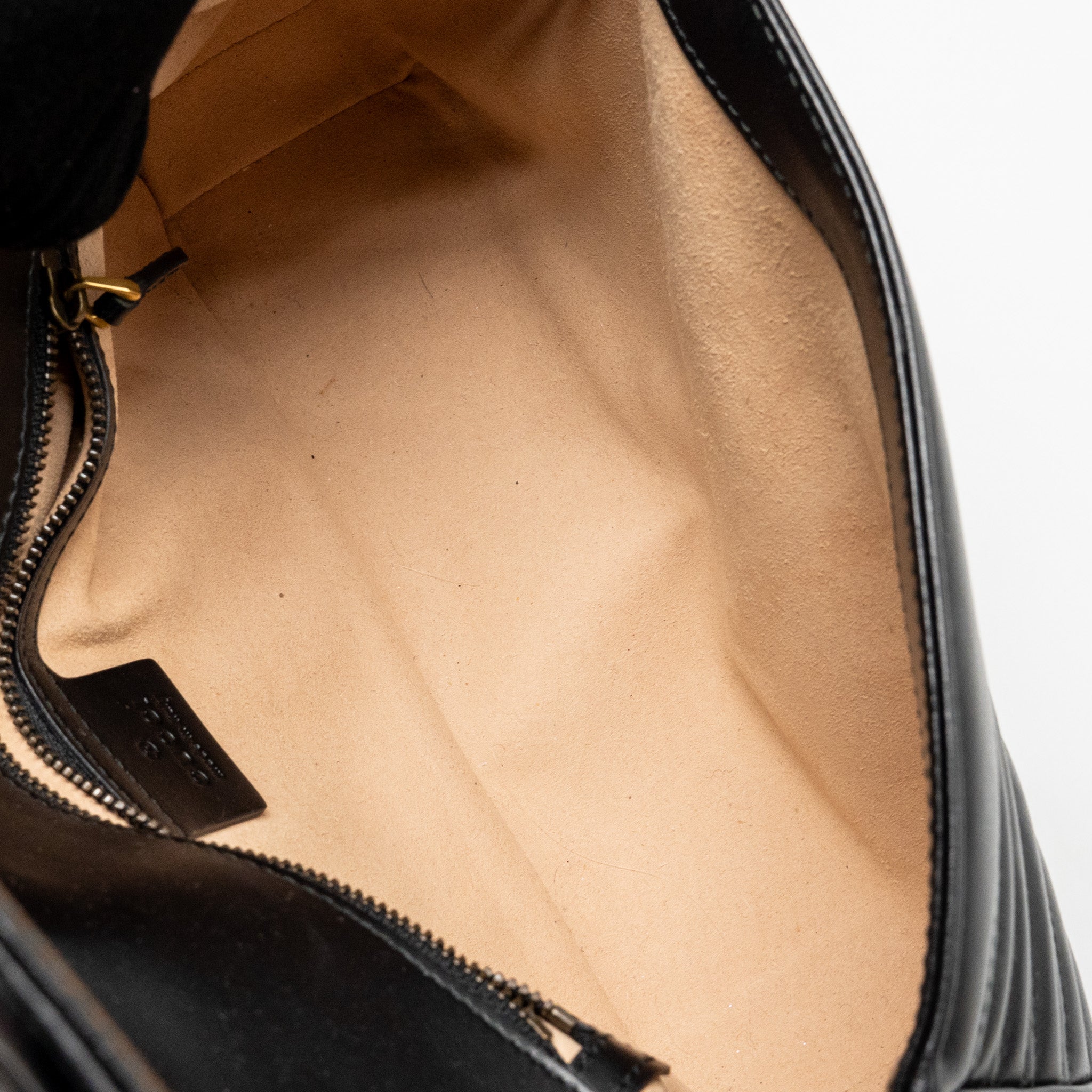 GUCCI SMALL GG MARMONT SHOULDER BAG CALFSKIN BLACK GHW
