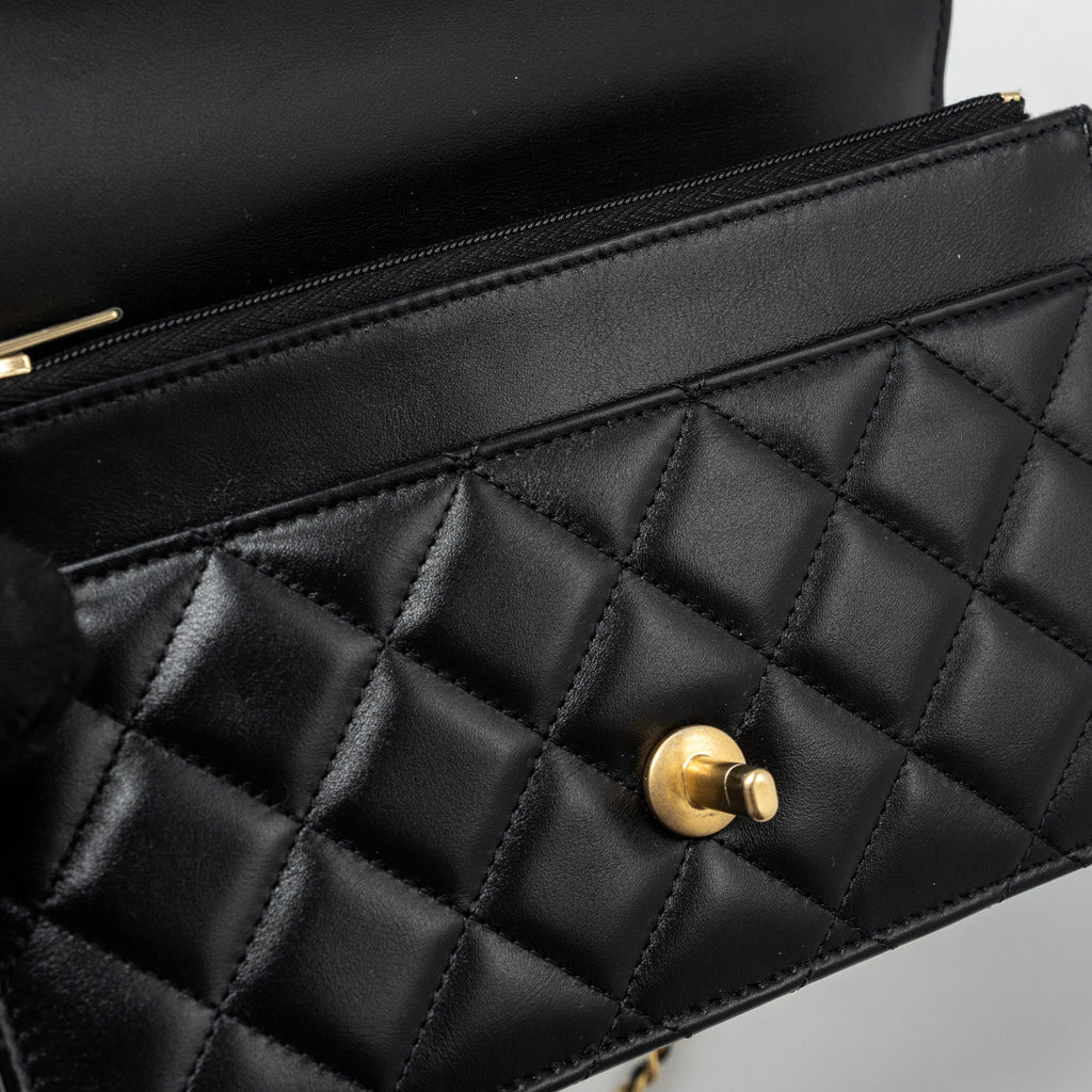 CHANEL 24C GOLD CRUSH WALLET ON CHAIN CALFSKIN BLACK GHW (MICROCHIP)