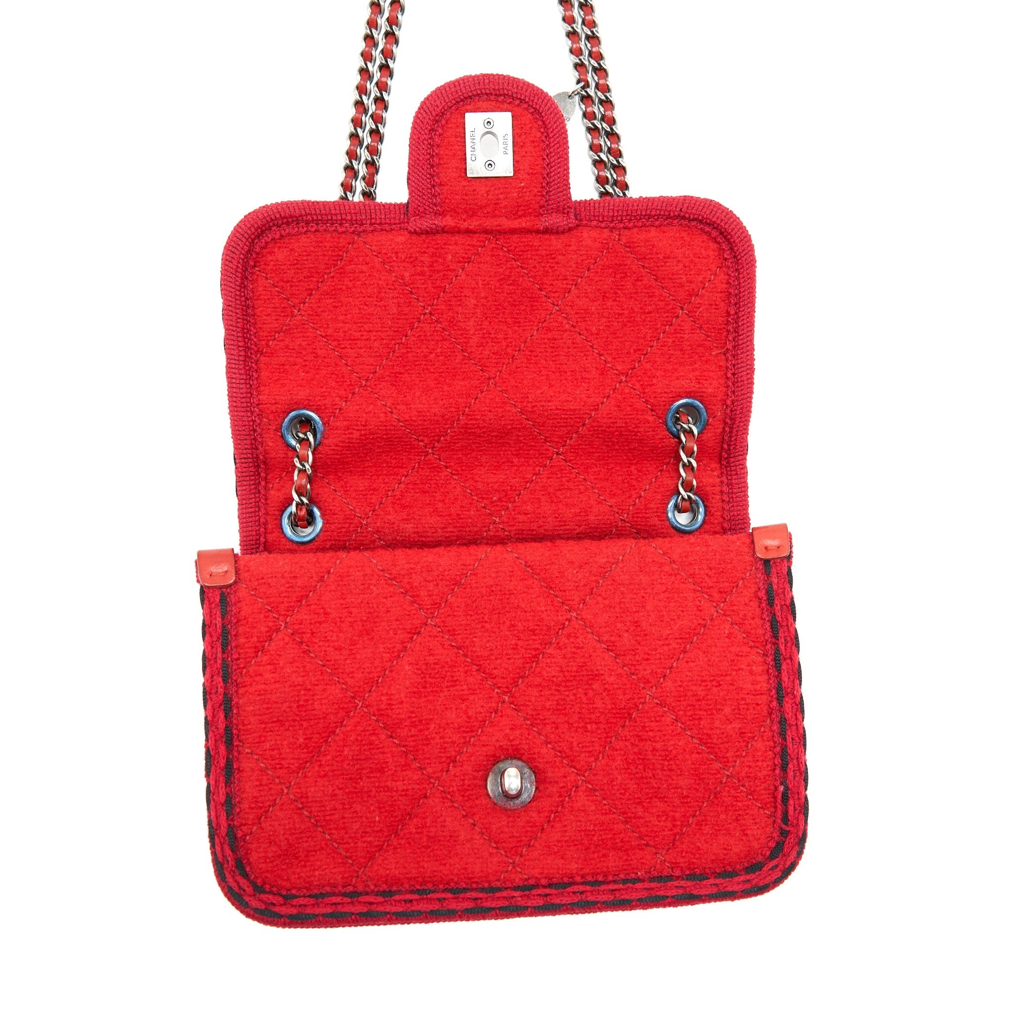 CHANEL FLAP BAG WOOL/FABRIC RED RUTHENIUM HARDWARE