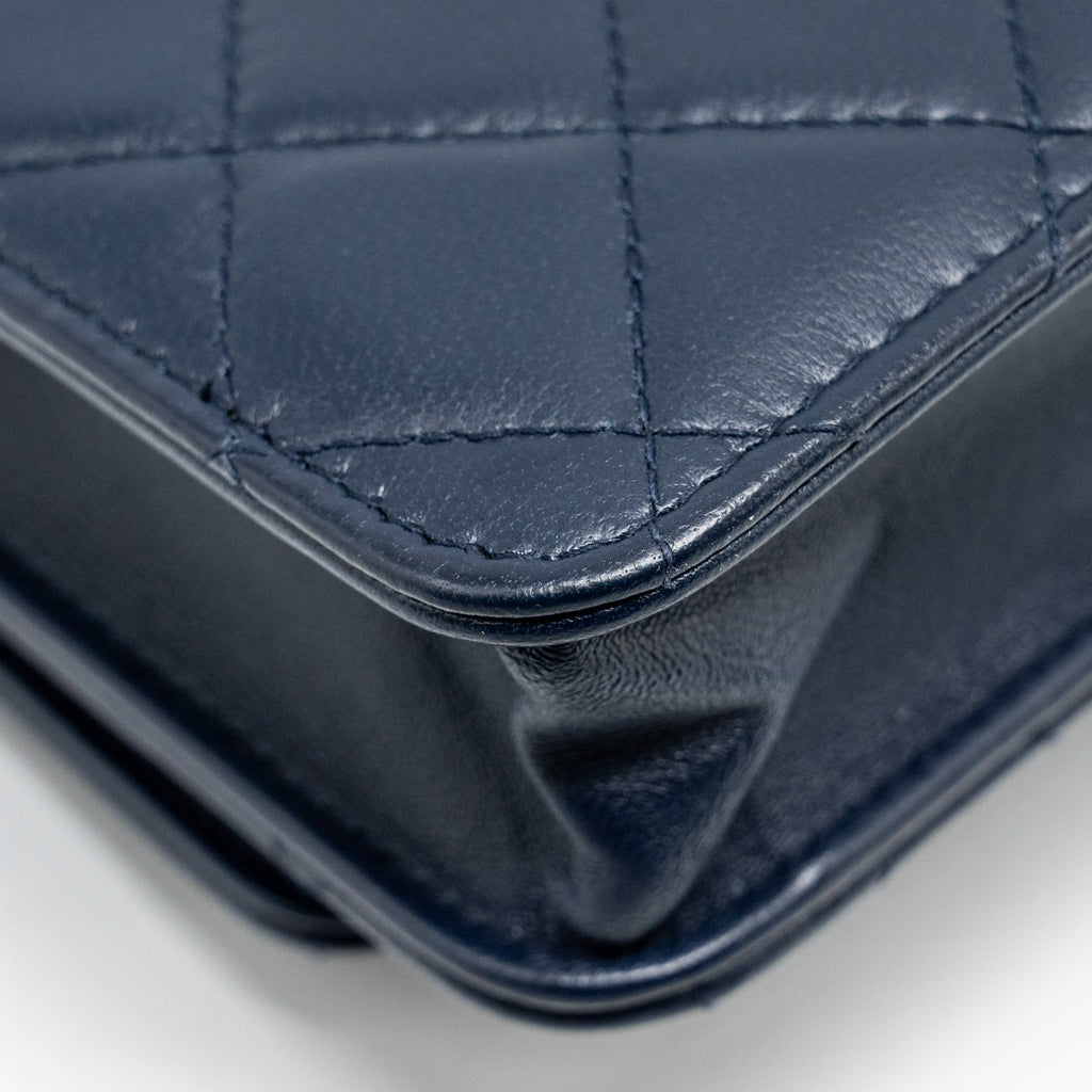 CHANEL TRENDY CC WALLET ON CHAIN LAMBSKIN NAVY LGHW